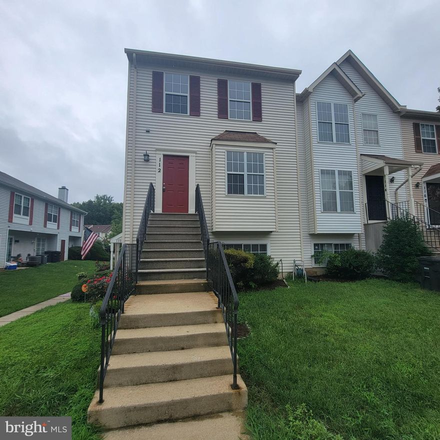 Two bedrooms, 1.5 bath, upper-level condo awaiting the perfect tenants. Home features a new kitchen and hardwood flooring. CREDIT SCORE OF AT LEAST 600 REQUIRED. INCOME REQUIREMENT $5700 PER MONTH, SECTION 8 ACCEPTED. PET DEPOSIT BEGINS AT $500. Tenant is responsible for obtaining parking passes from the HOA (contact info will be provided).