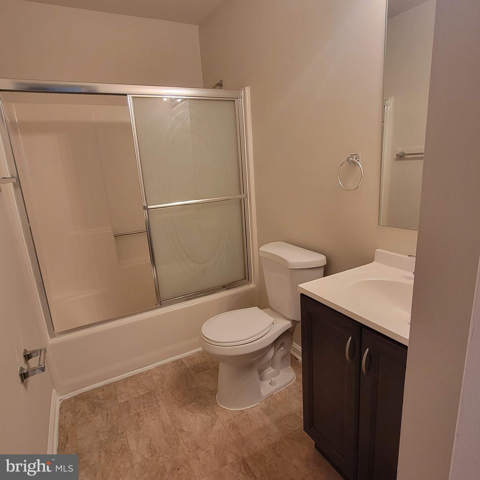 KETTERING BY THE PARK II - Residential Lease