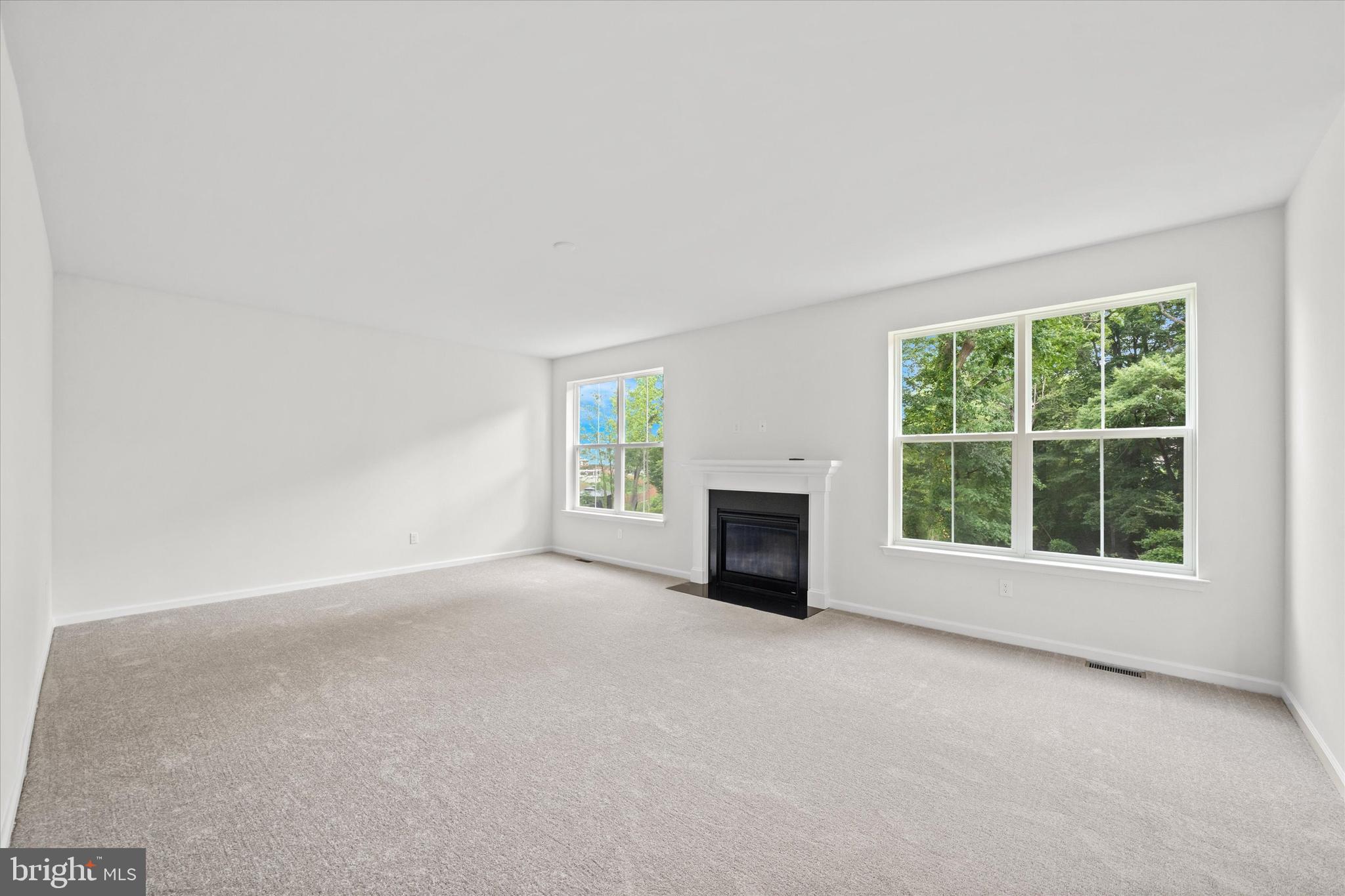 GARRISON LAKE GREE - Residential