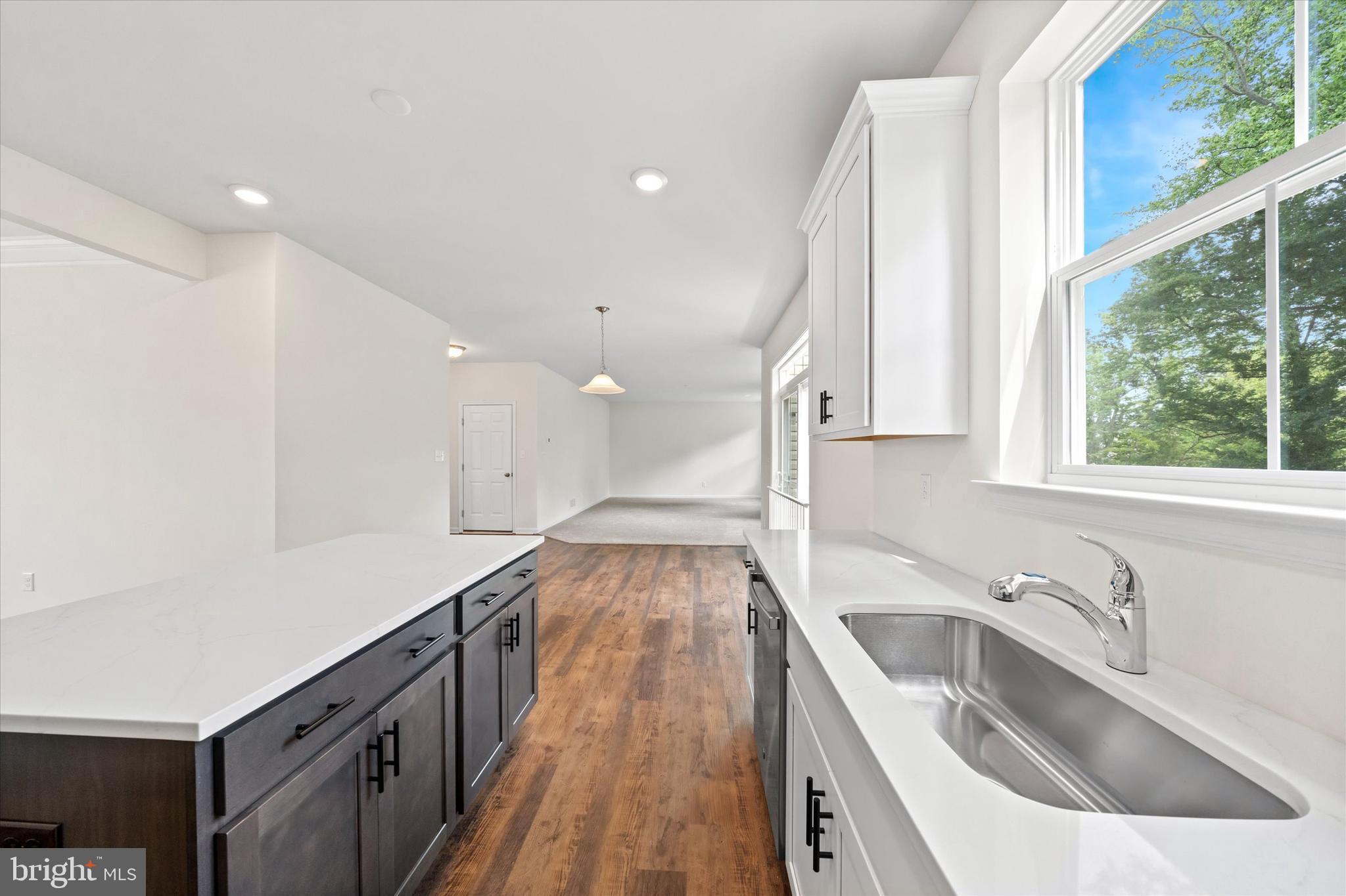 GARRISON LAKE GREE - Residential