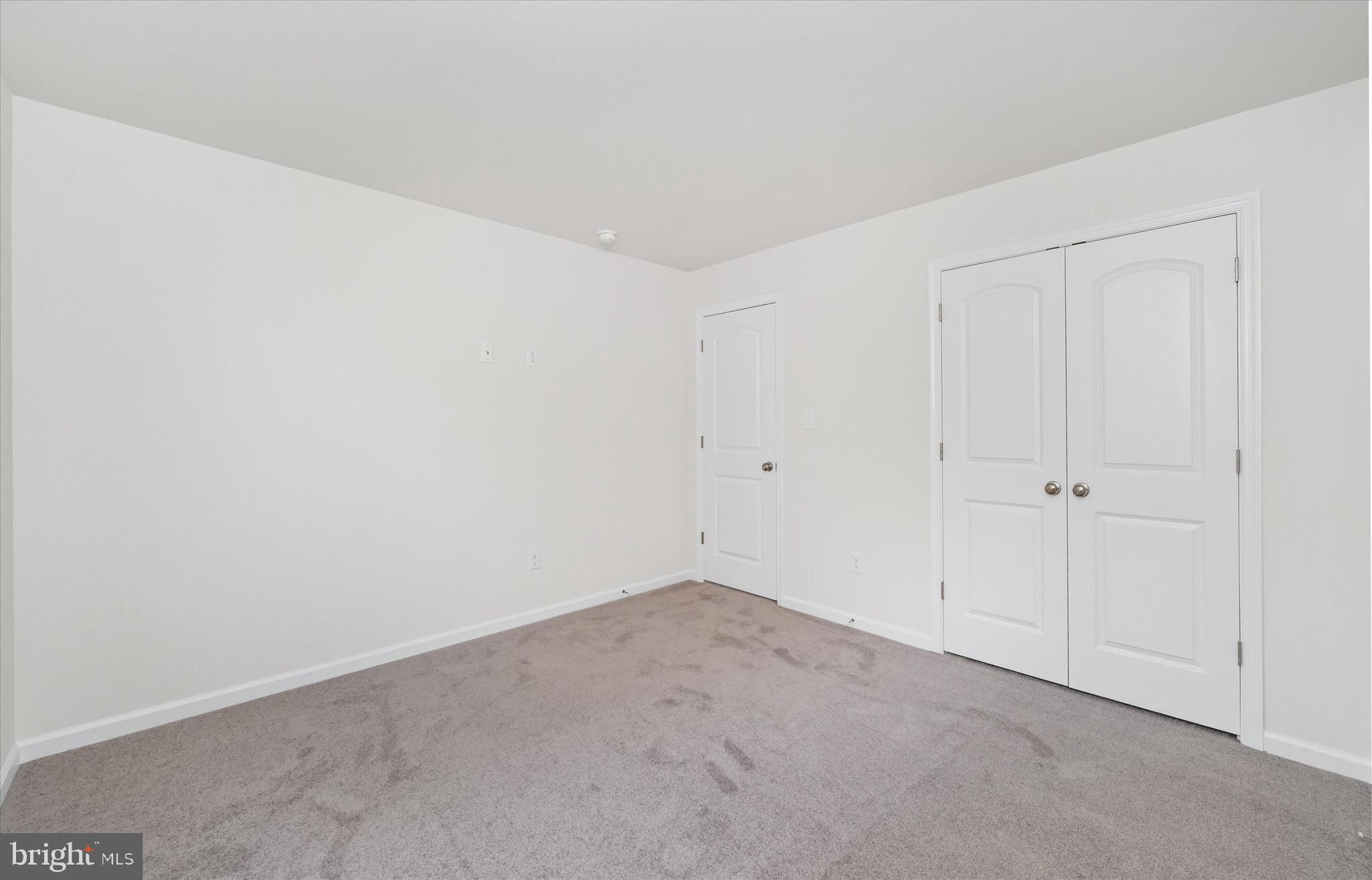 GARRISON LAKE GREE - Residential