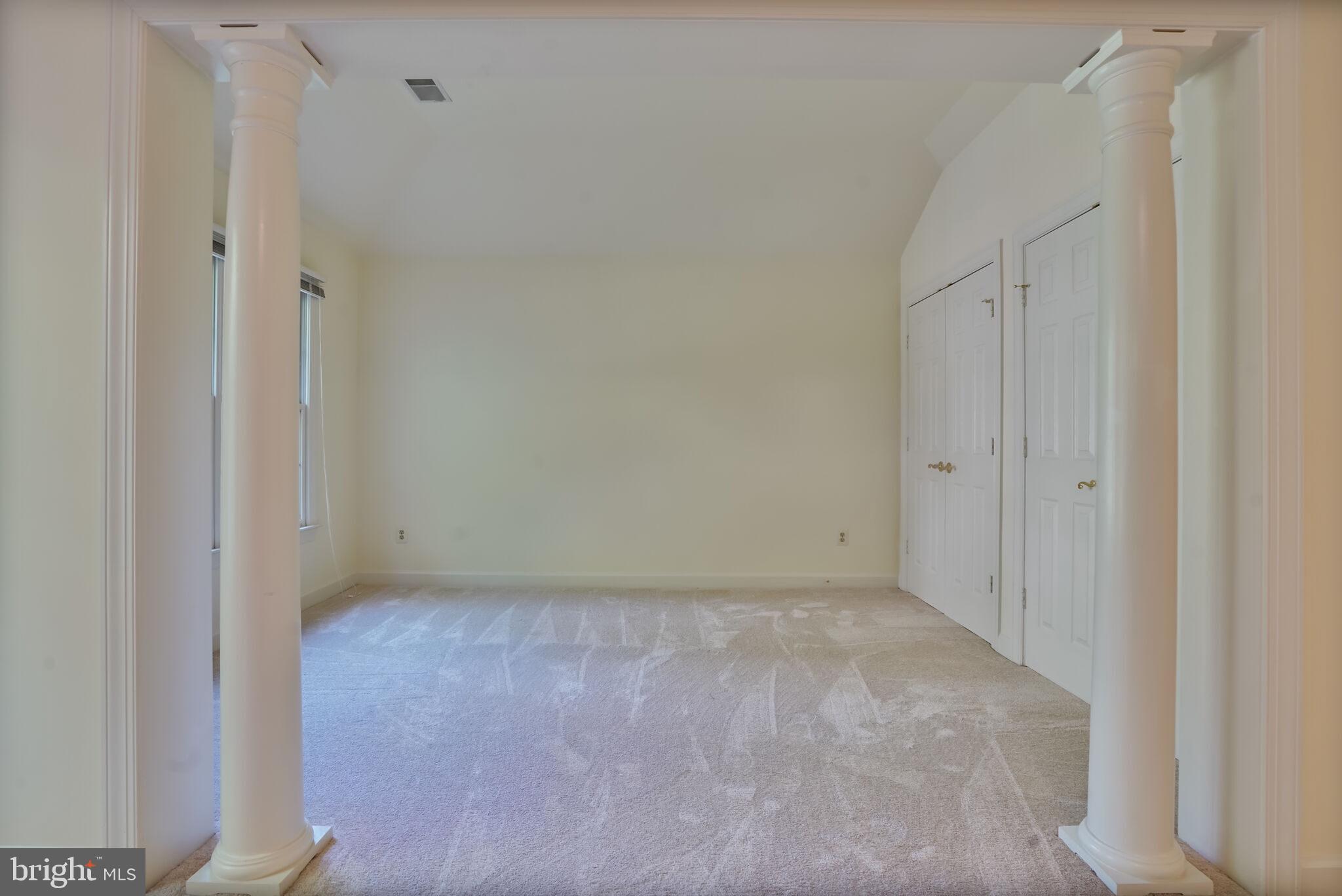 GROSVENOR WOODS - Residential