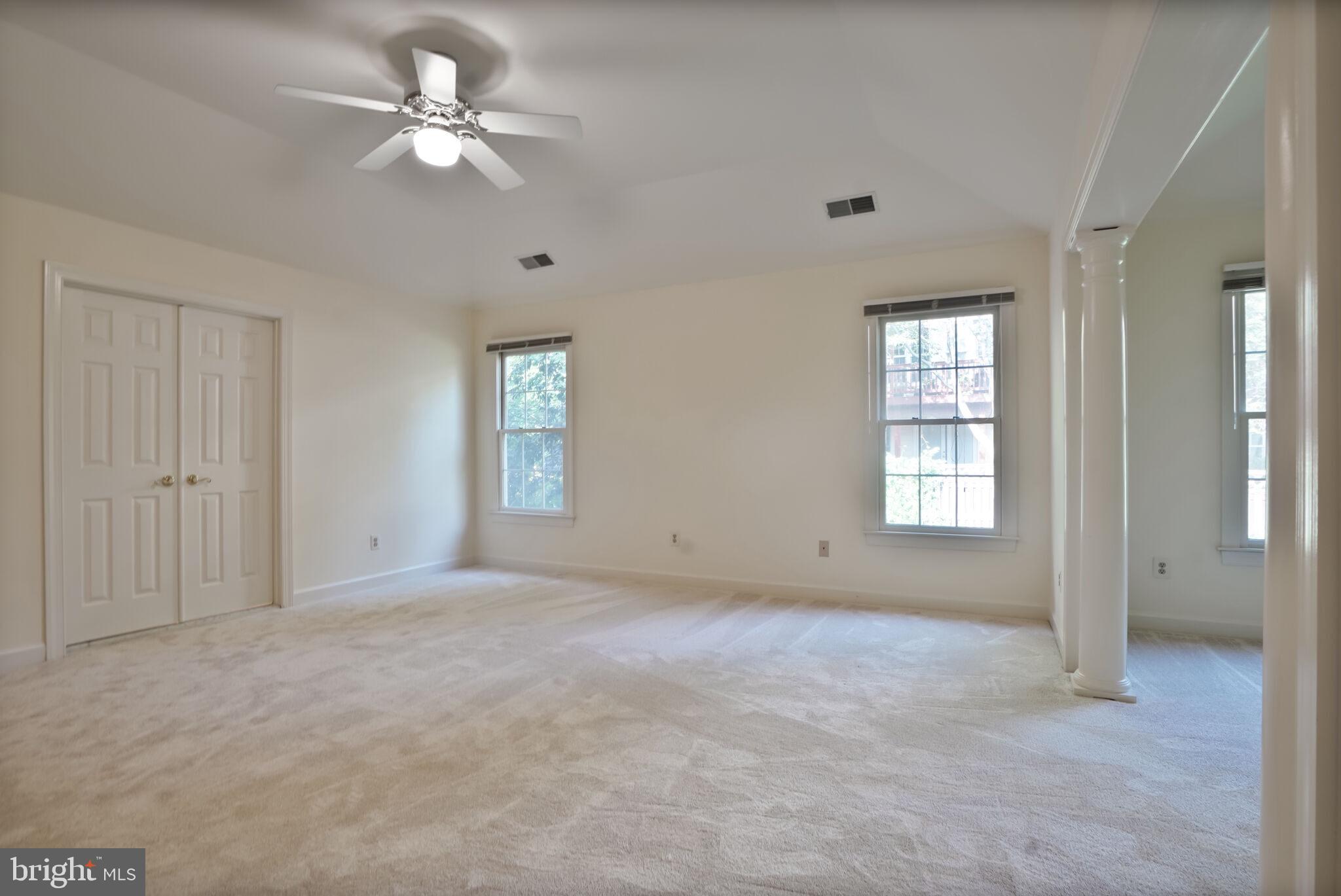 GROSVENOR WOODS - Residential