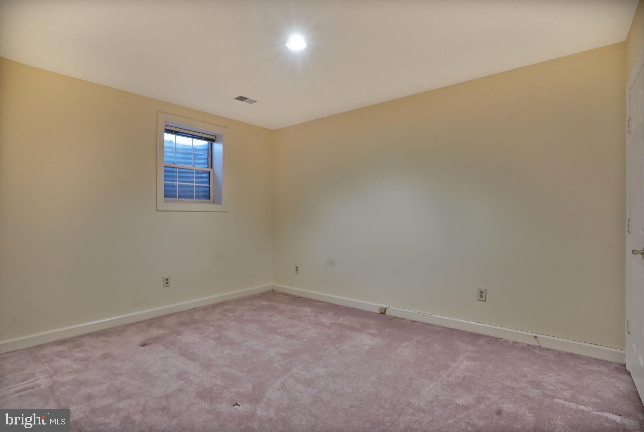 GROSVENOR WOODS - Residential