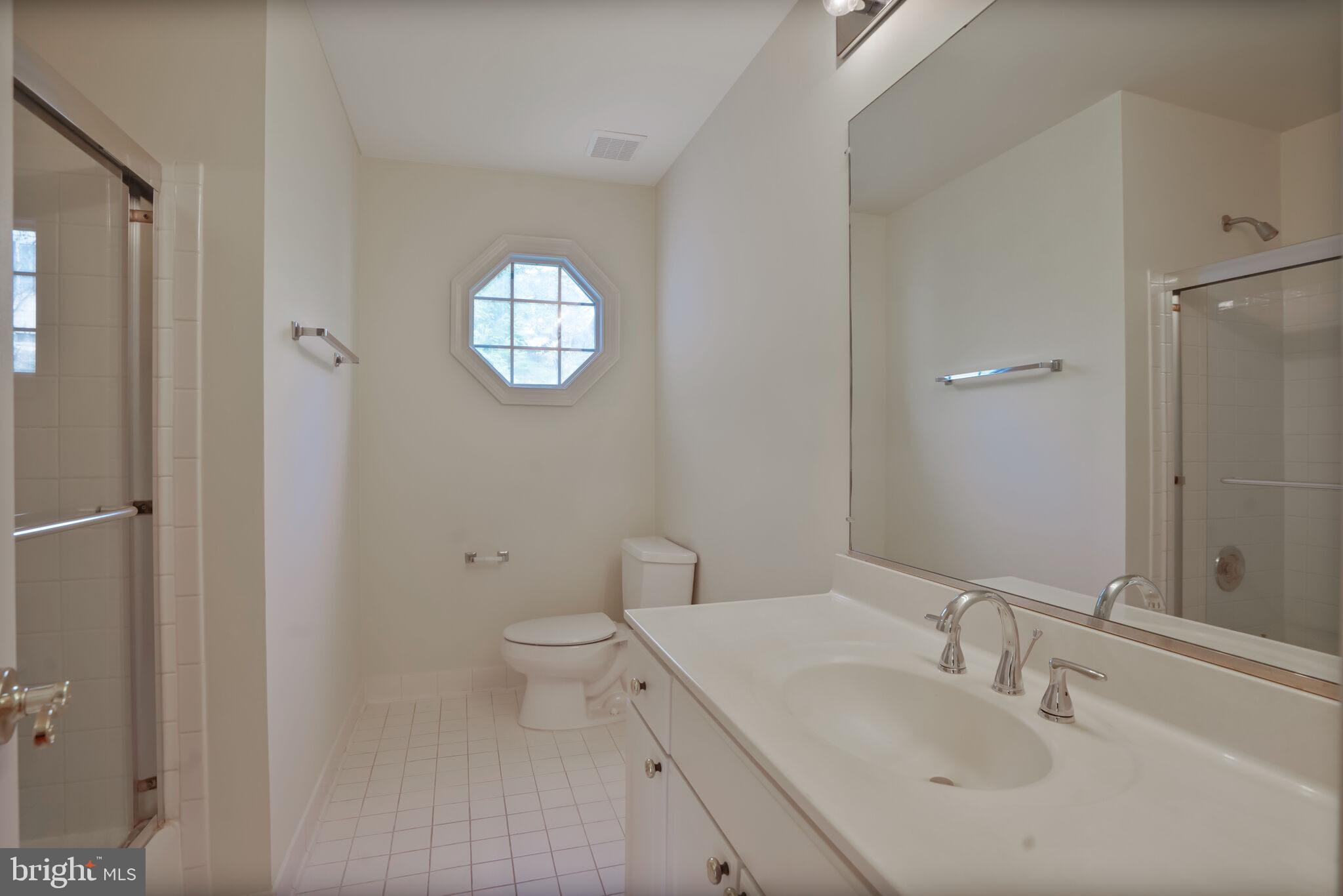 GROSVENOR WOODS - Residential