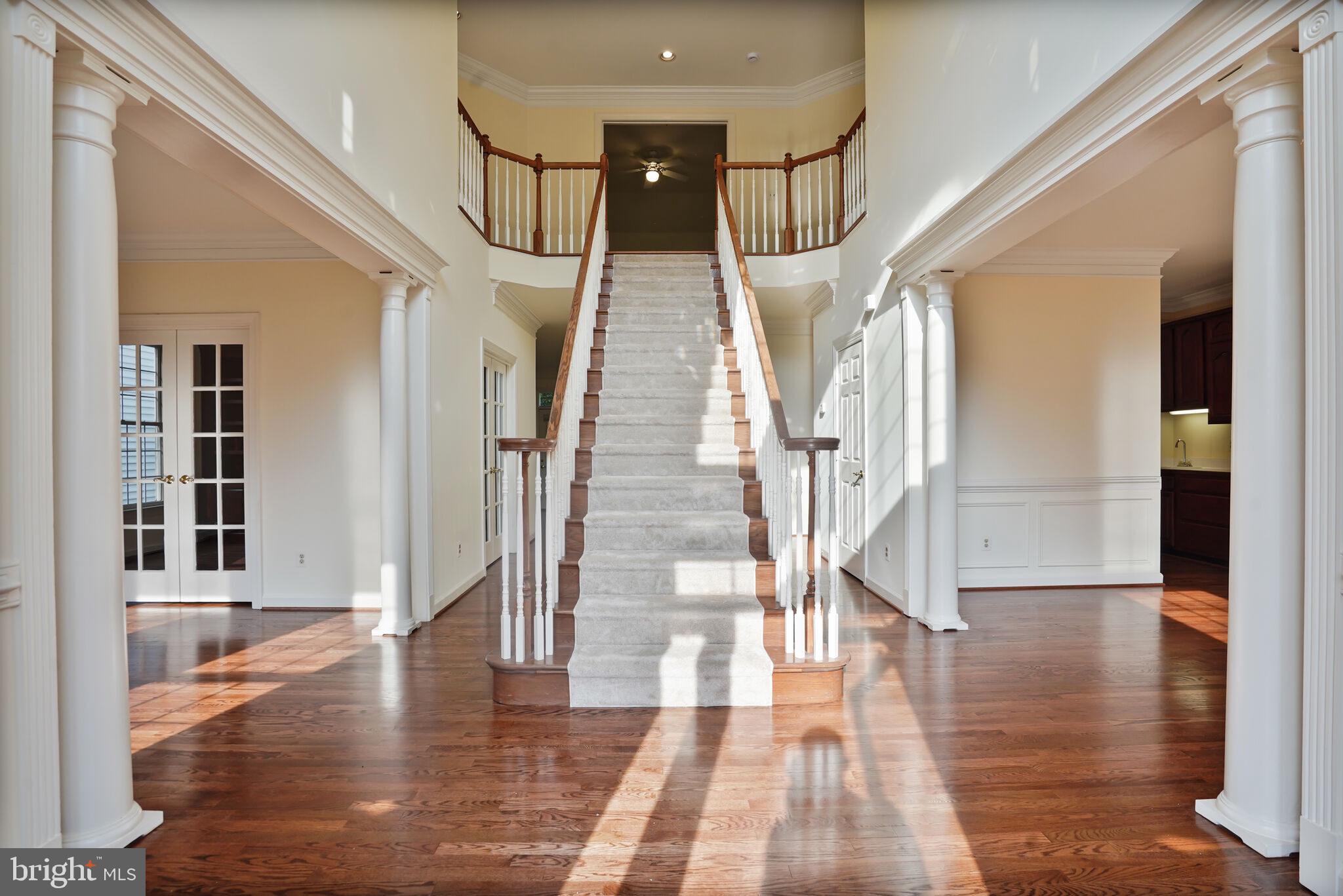 10307 FLEMING AVENUE