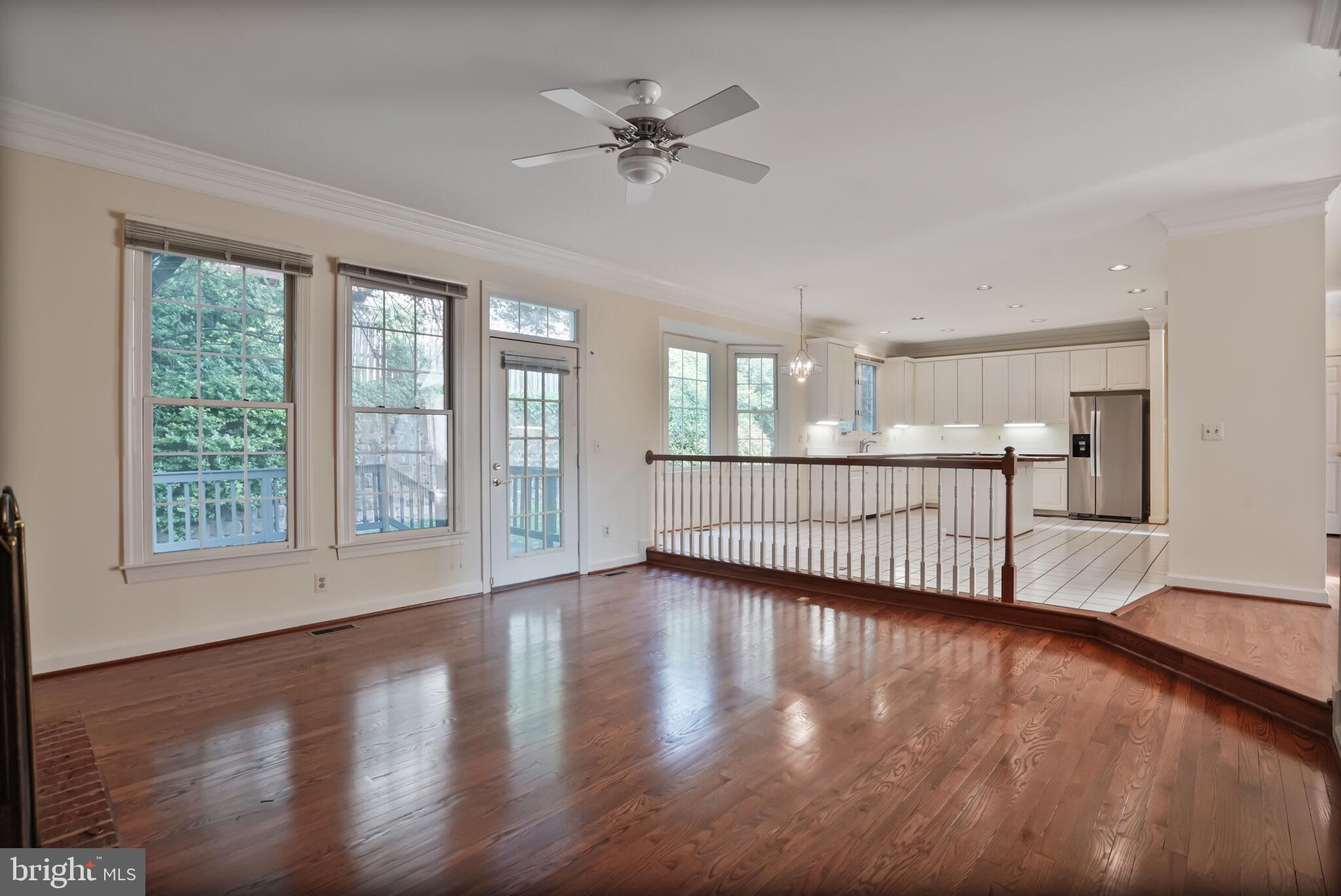 GROSVENOR WOODS - Residential