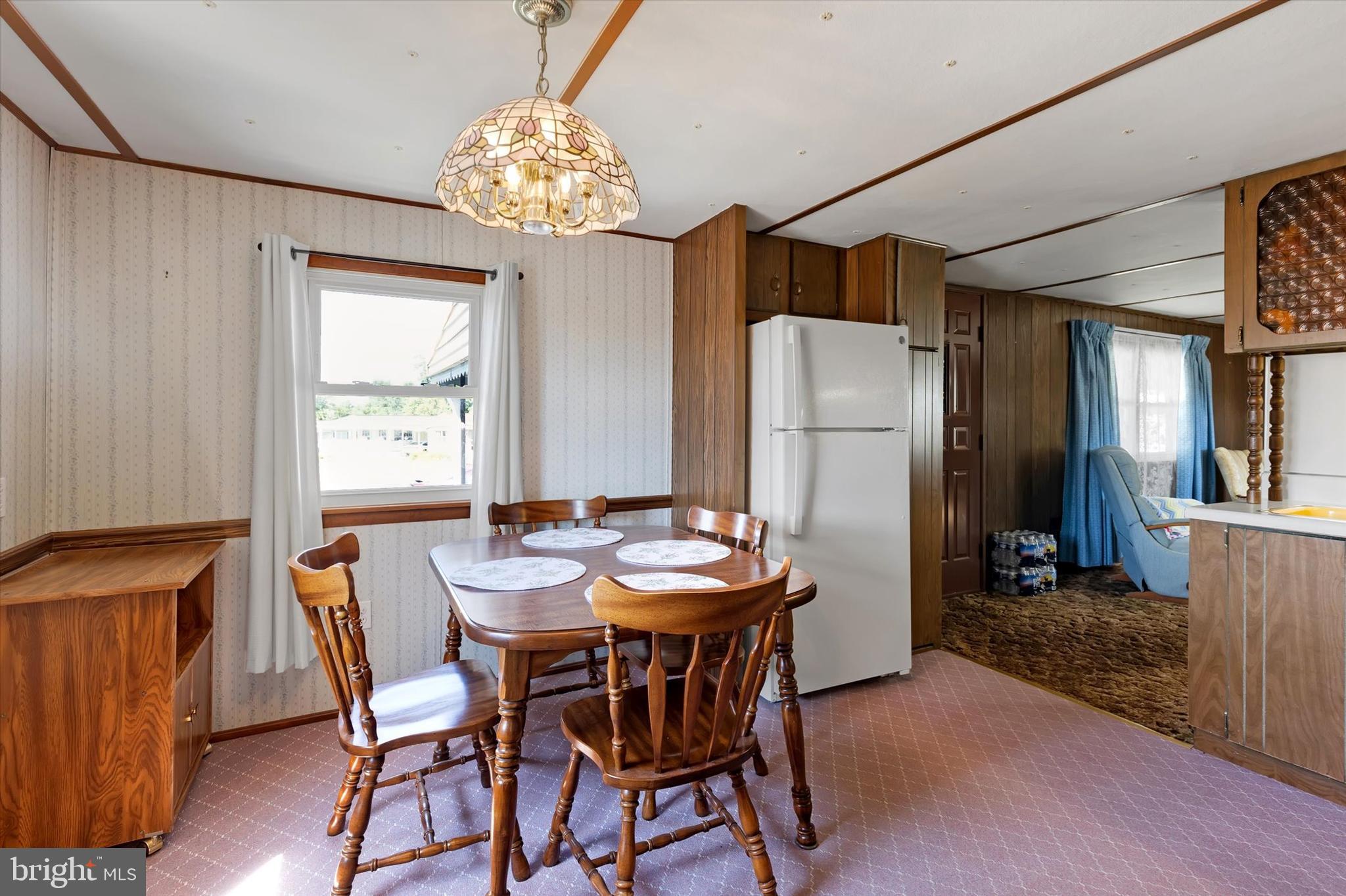 RIDGEWOOD MANOR - Residential