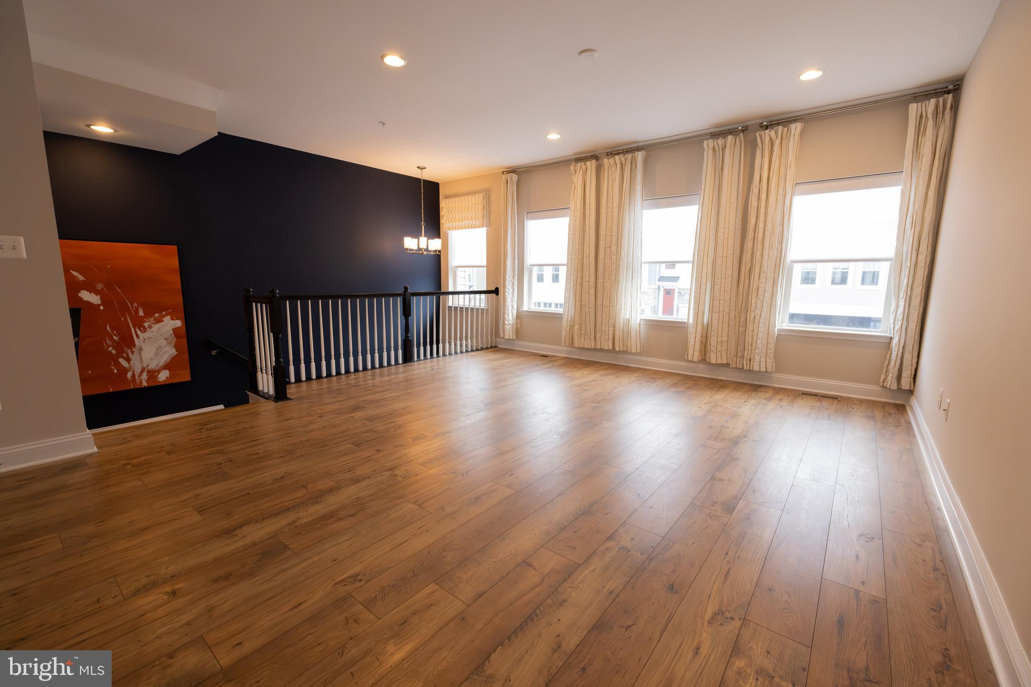 TANYARD COVE NORTH - Residential