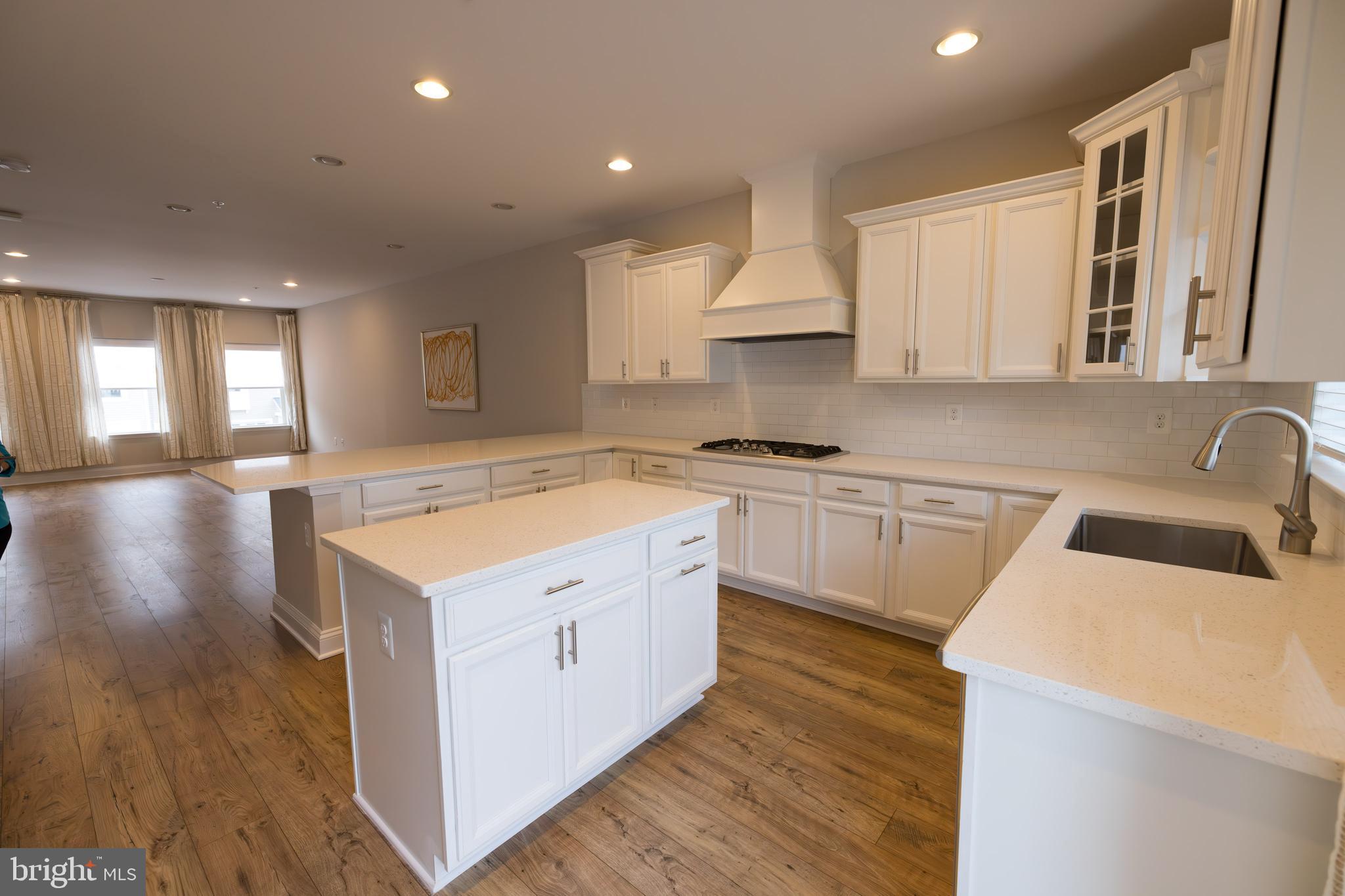 TANYARD COVE NORTH - Residential