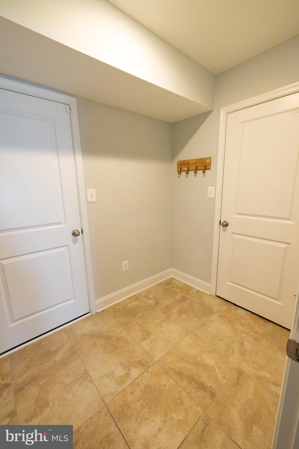 TANYARD COVE NORTH - Residential