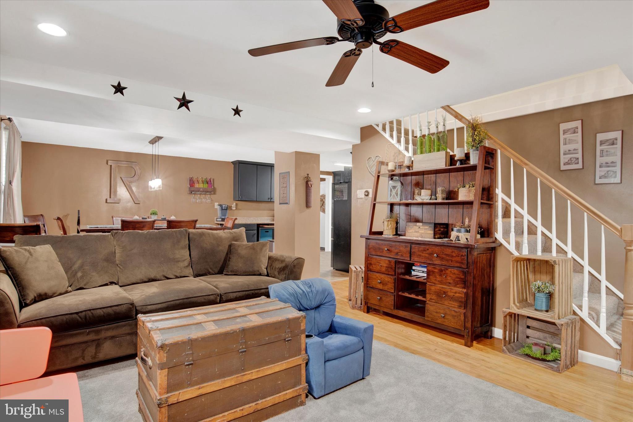 6129 BLUEBIRD AVENUE