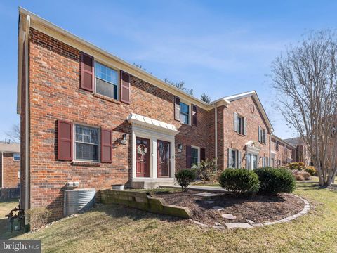 Townhouse For Rent - 5805 Torington Drive #843<br/> SPRINGFIELD, VA 22152