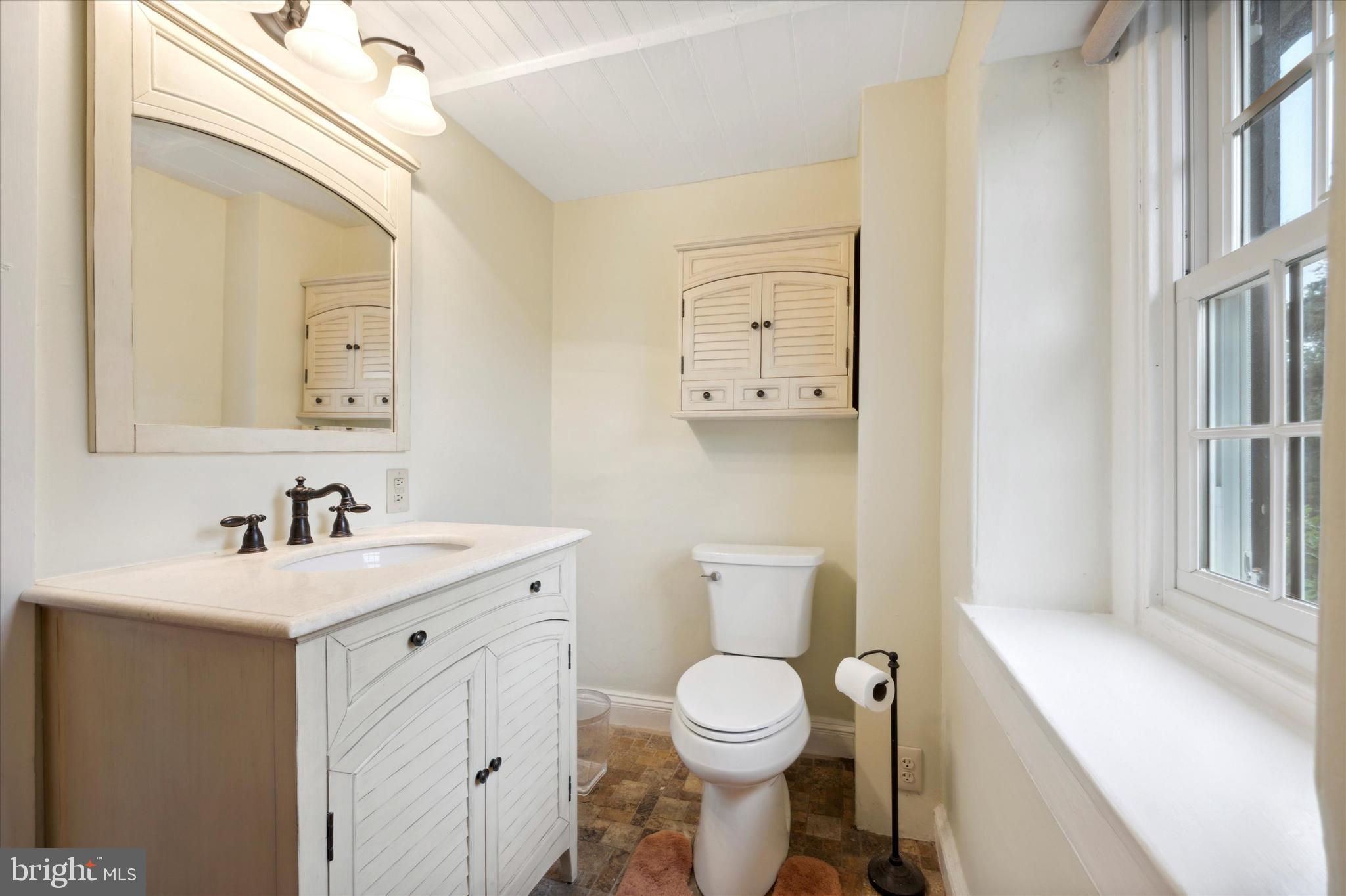 HIDDEN SPRINGS - Residential