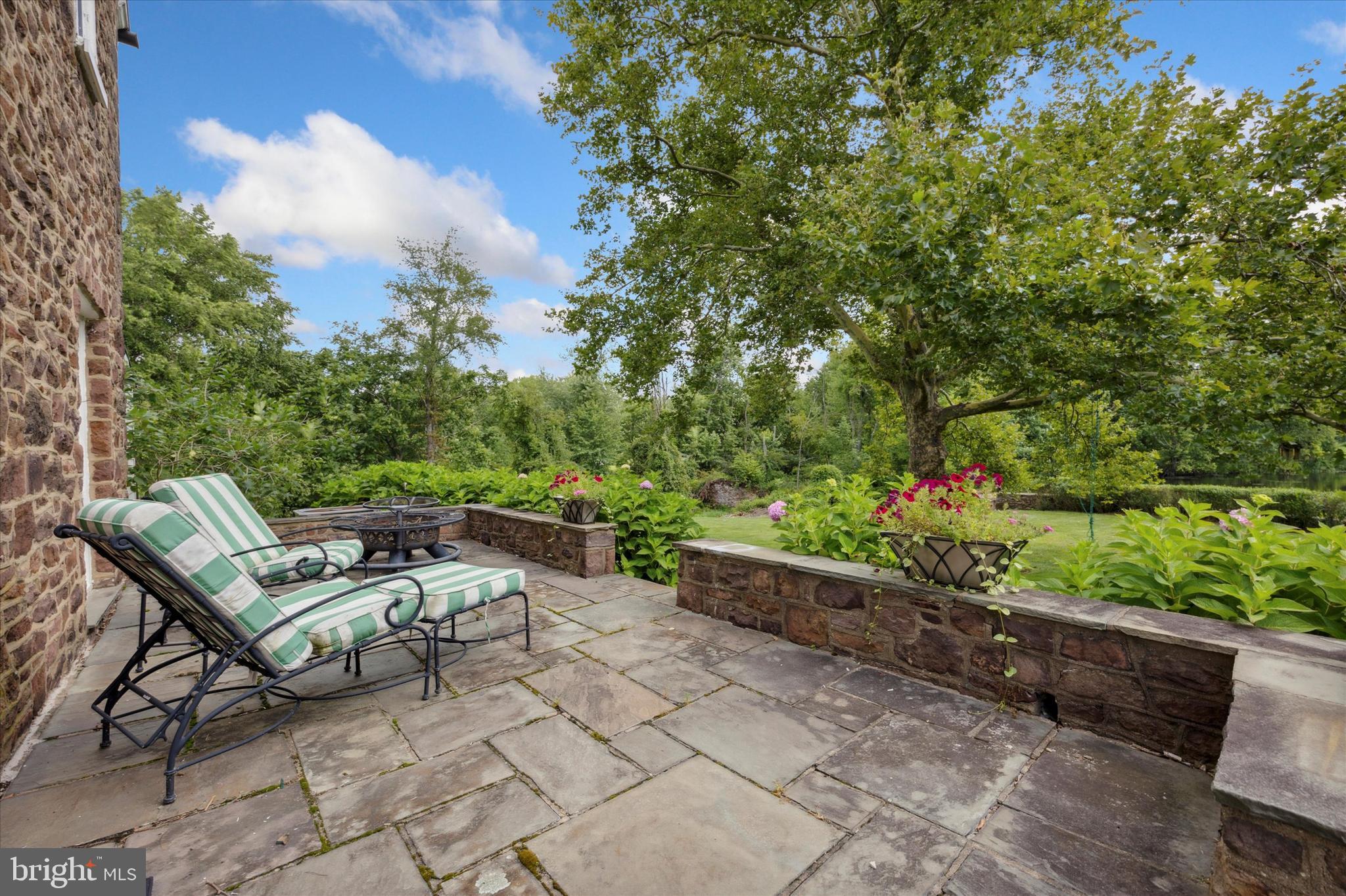 HIDDEN SPRINGS - Residential