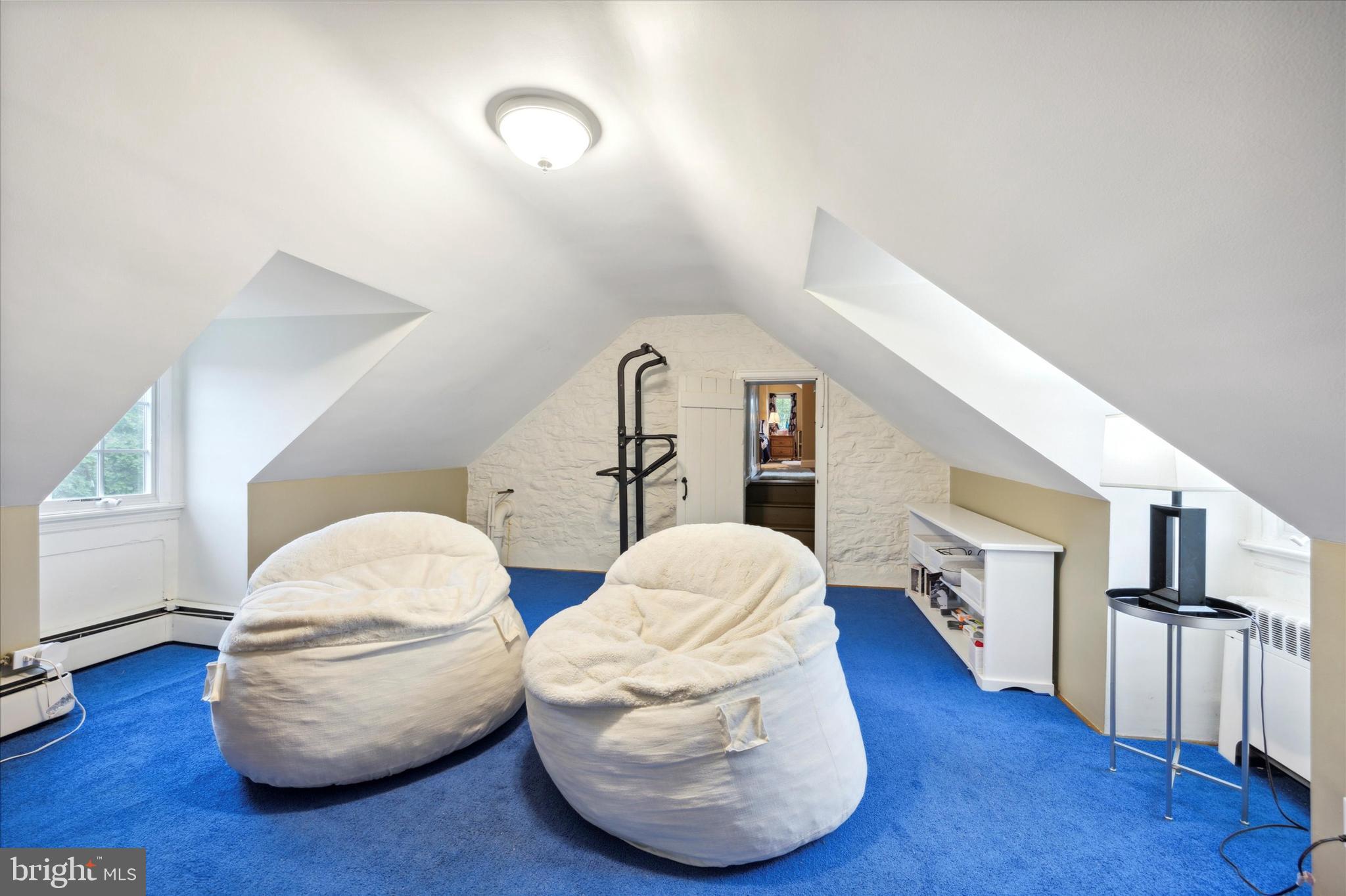 HIDDEN SPRINGS - Residential