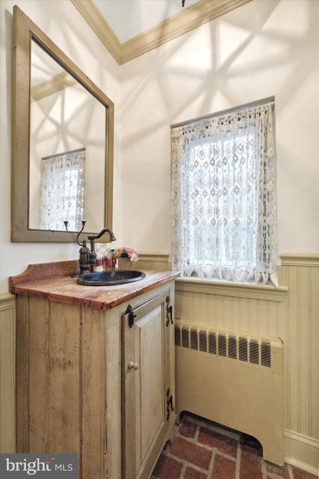 HIDDEN SPRINGS - Residential