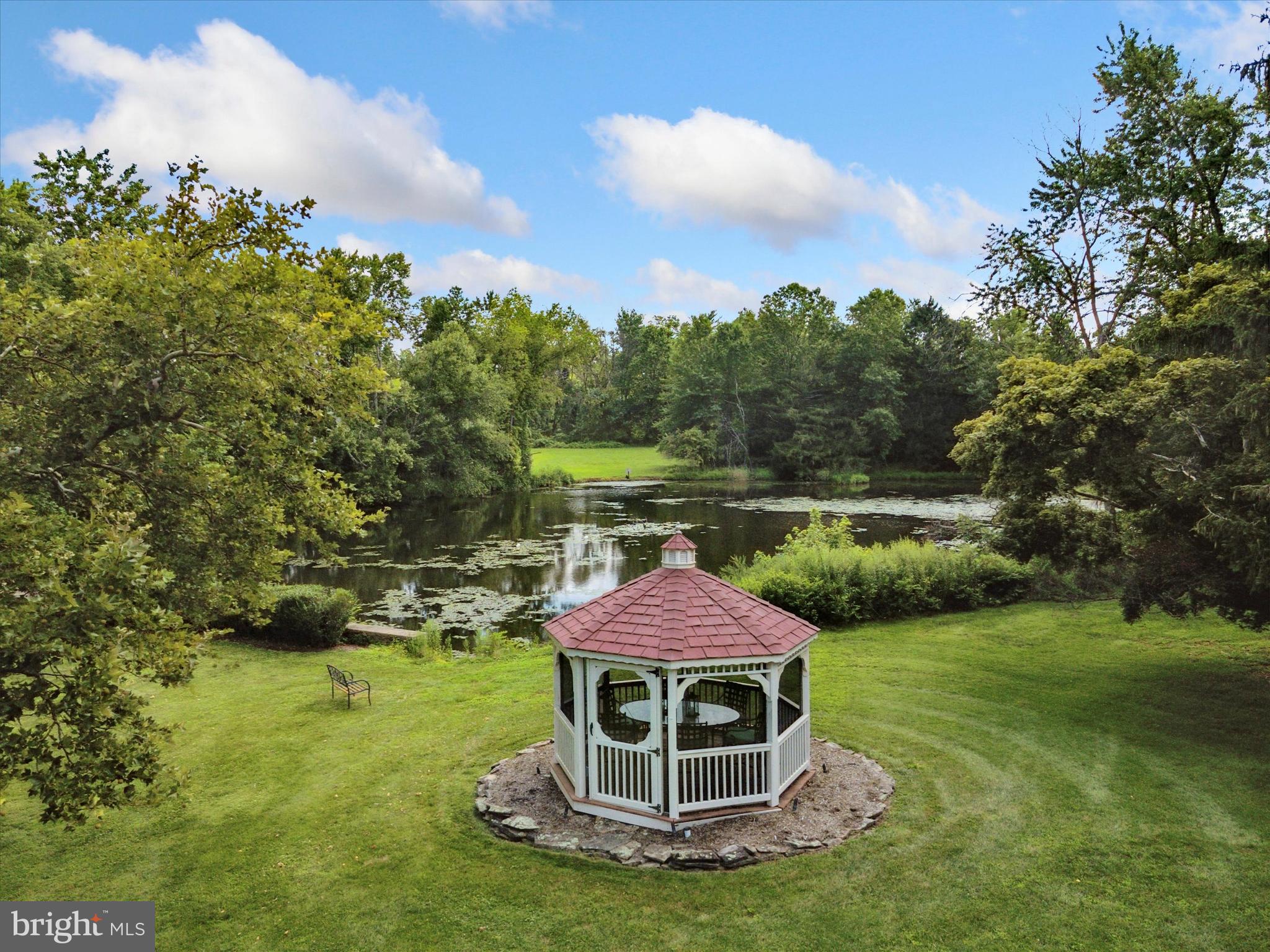 HIDDEN SPRINGS - Residential