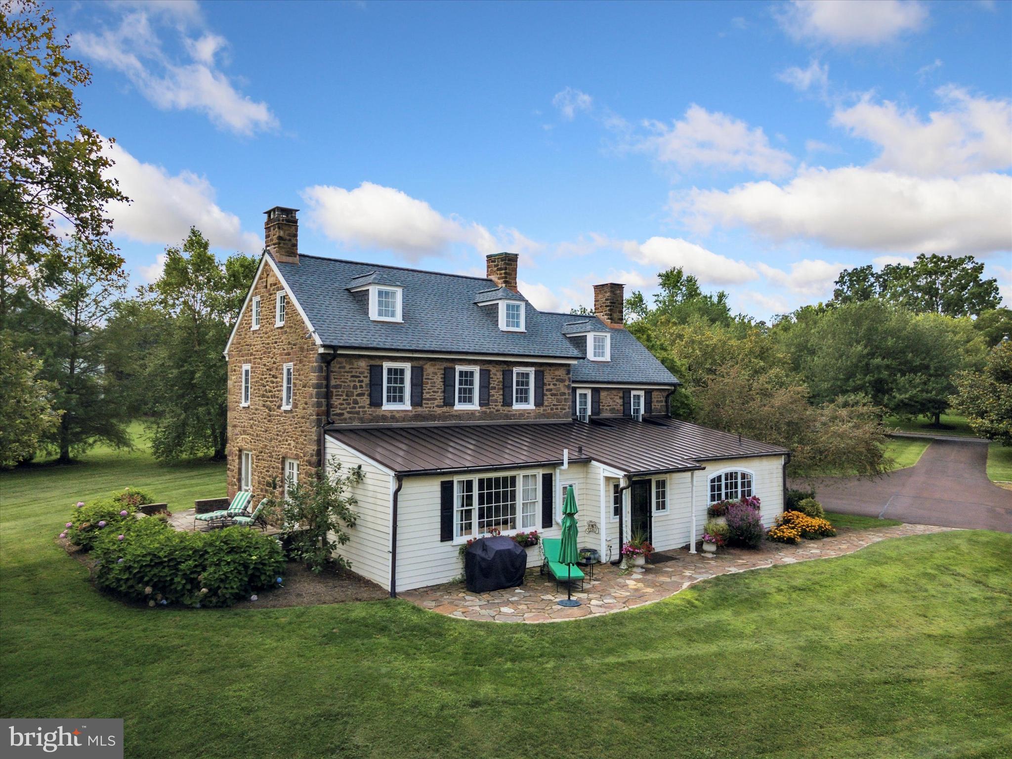 HIDDEN SPRINGS - Residential