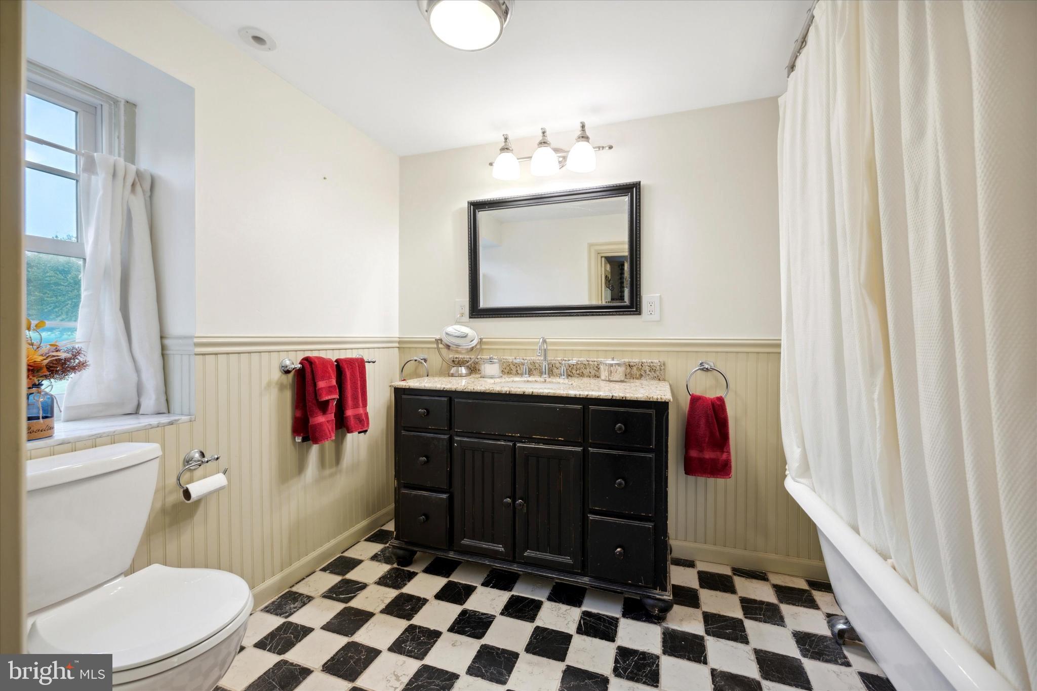 HIDDEN SPRINGS - Residential