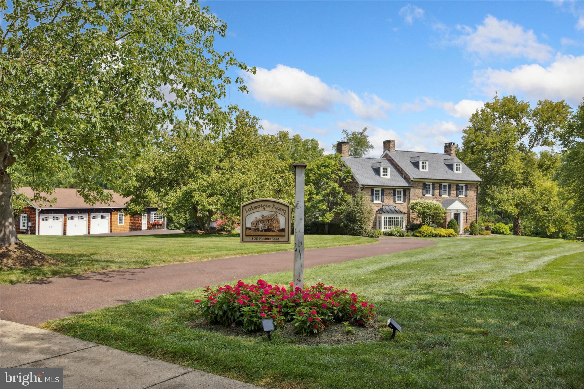 HIDDEN SPRINGS - Residential