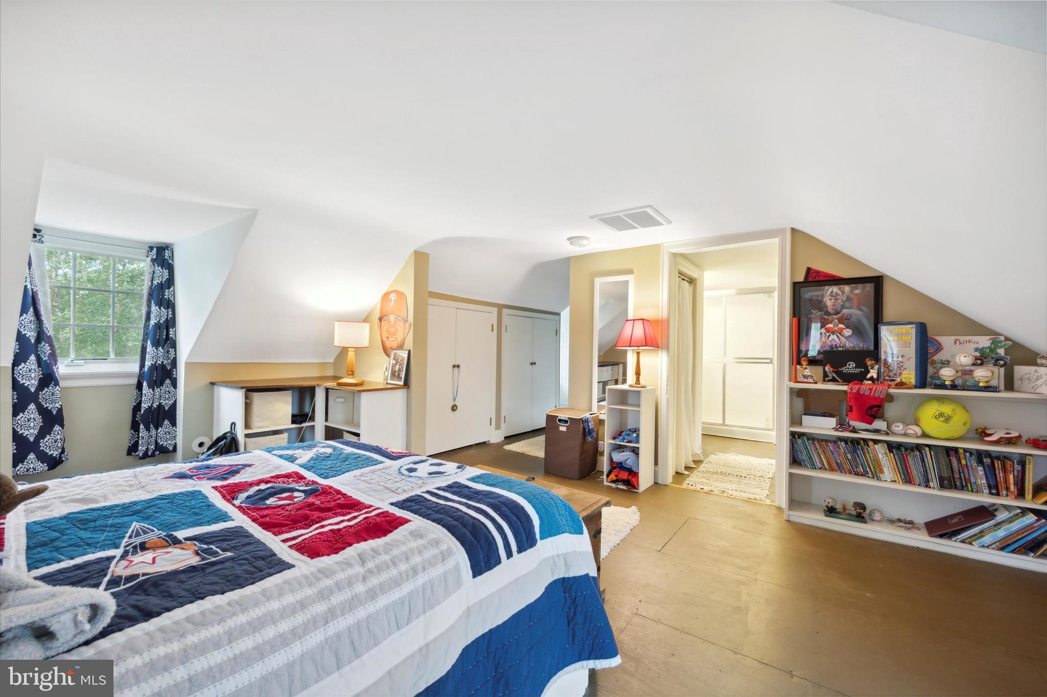 HIDDEN SPRINGS - Residential