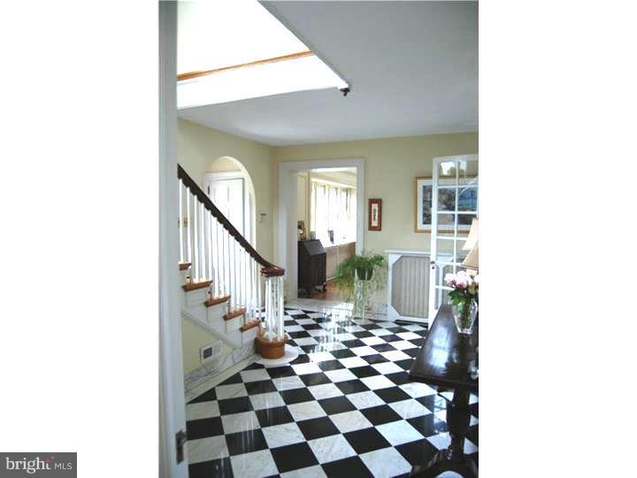 MERION GOLF MANOR - Residential