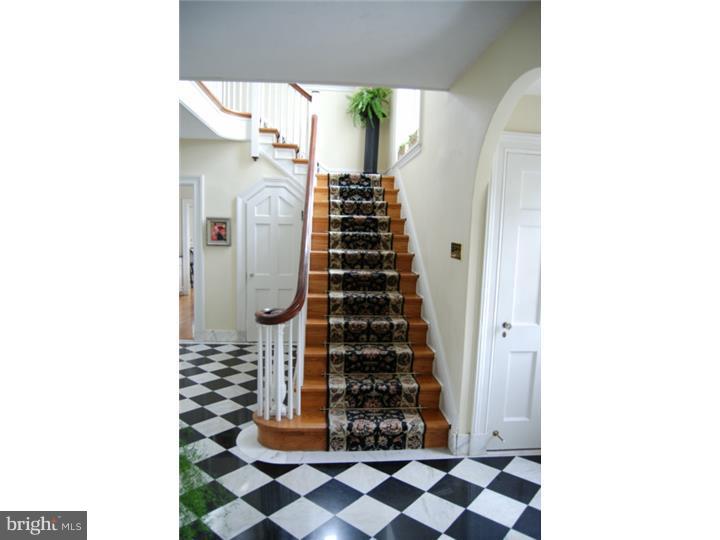 MERION GOLF MANOR - Residential