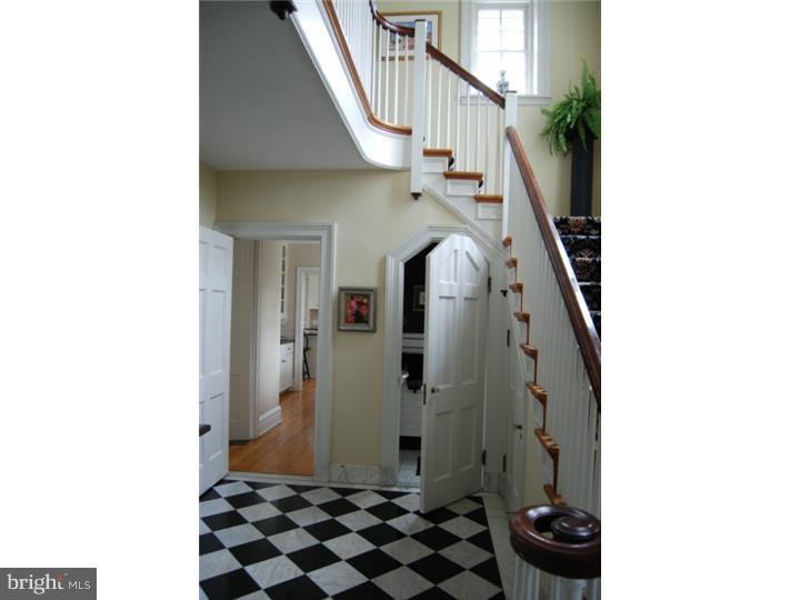 MERION GOLF MANOR - Residential