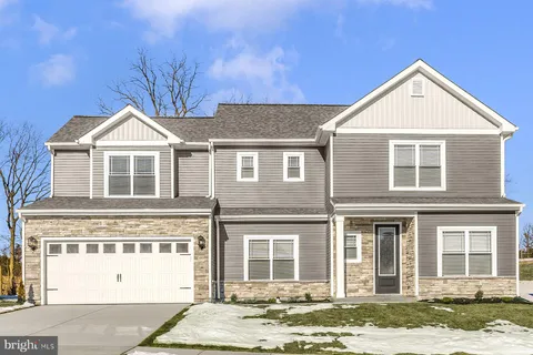 424 Abigail Avenue, Waynesboro, PA MLS: PAFL2026340