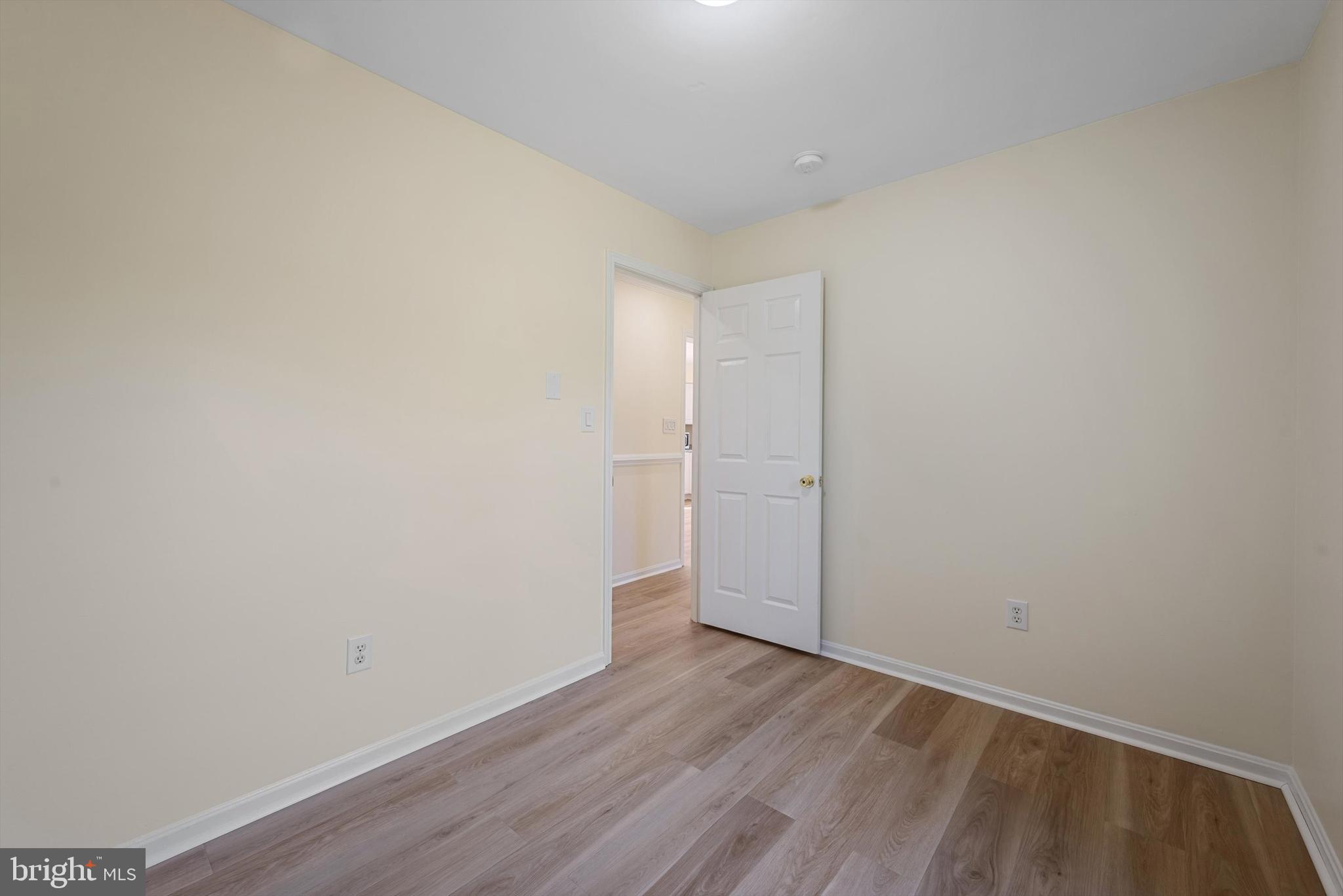 HENSEL STONE WOODS - Residential Lease