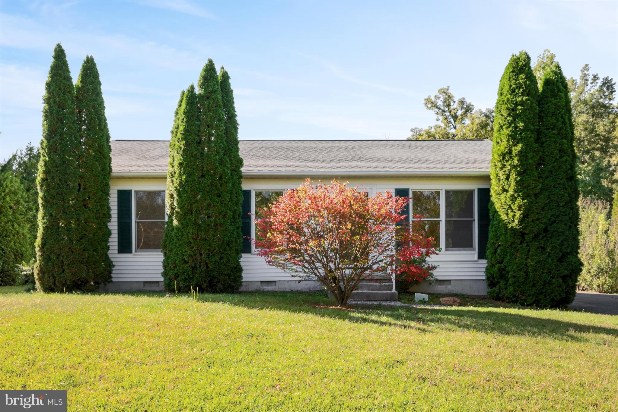 HENSEL STONE WOODS - Residential Lease