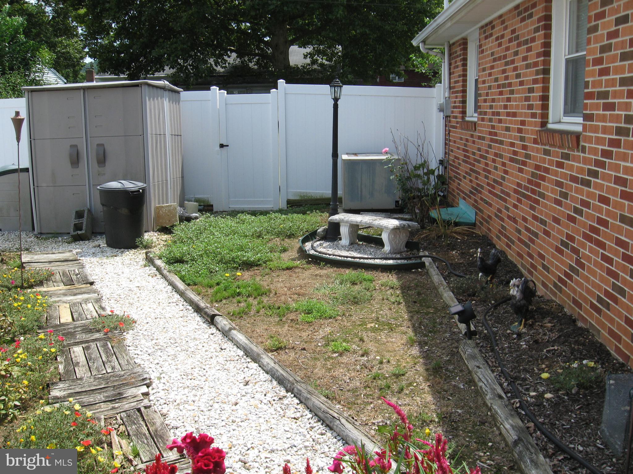HAINES ACRES - Residential