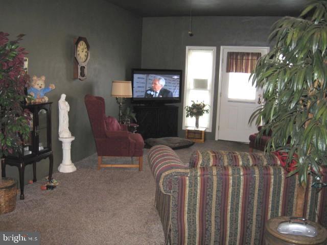 HAINES ACRES - Residential