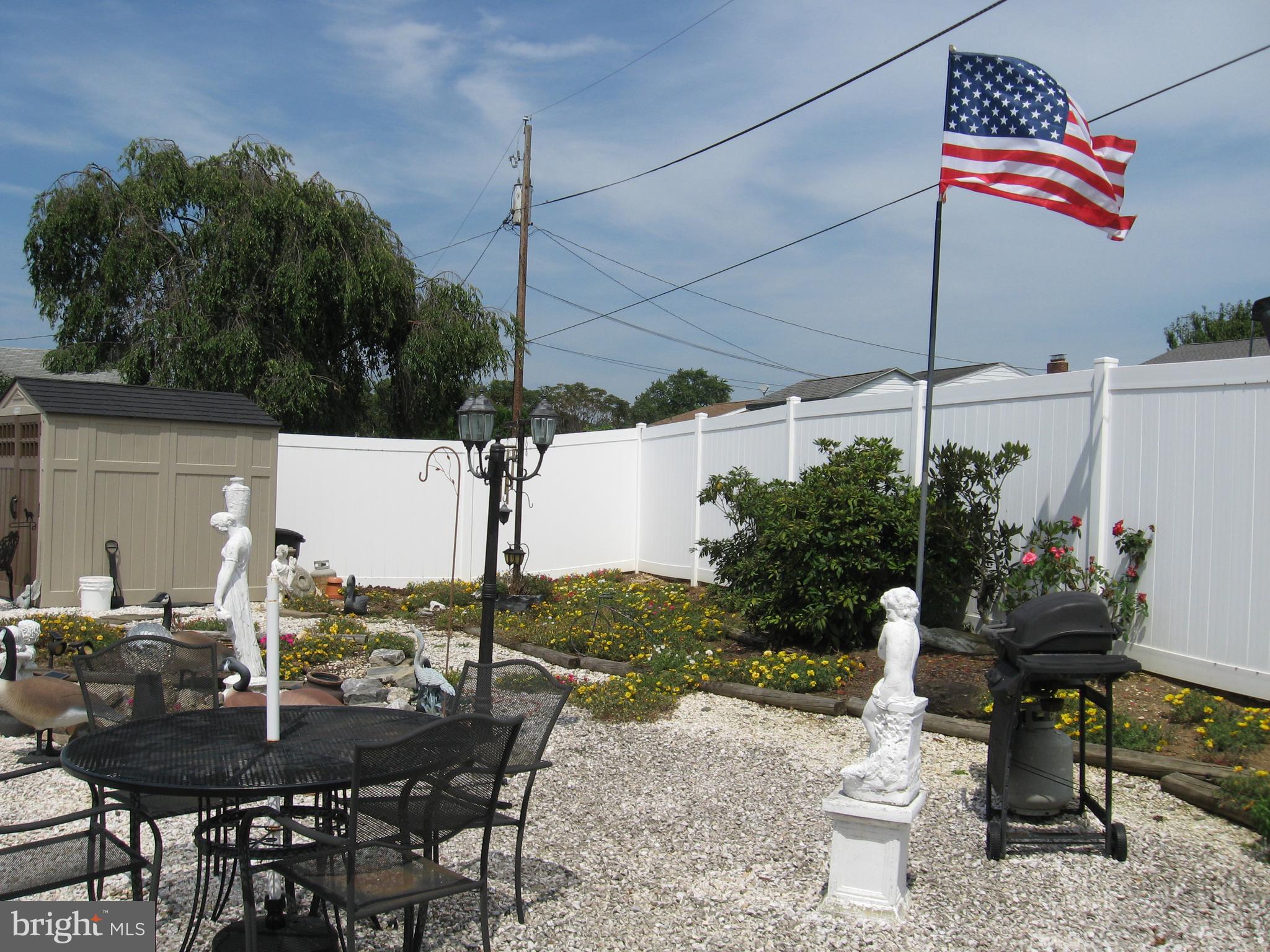 HAINES ACRES - Residential