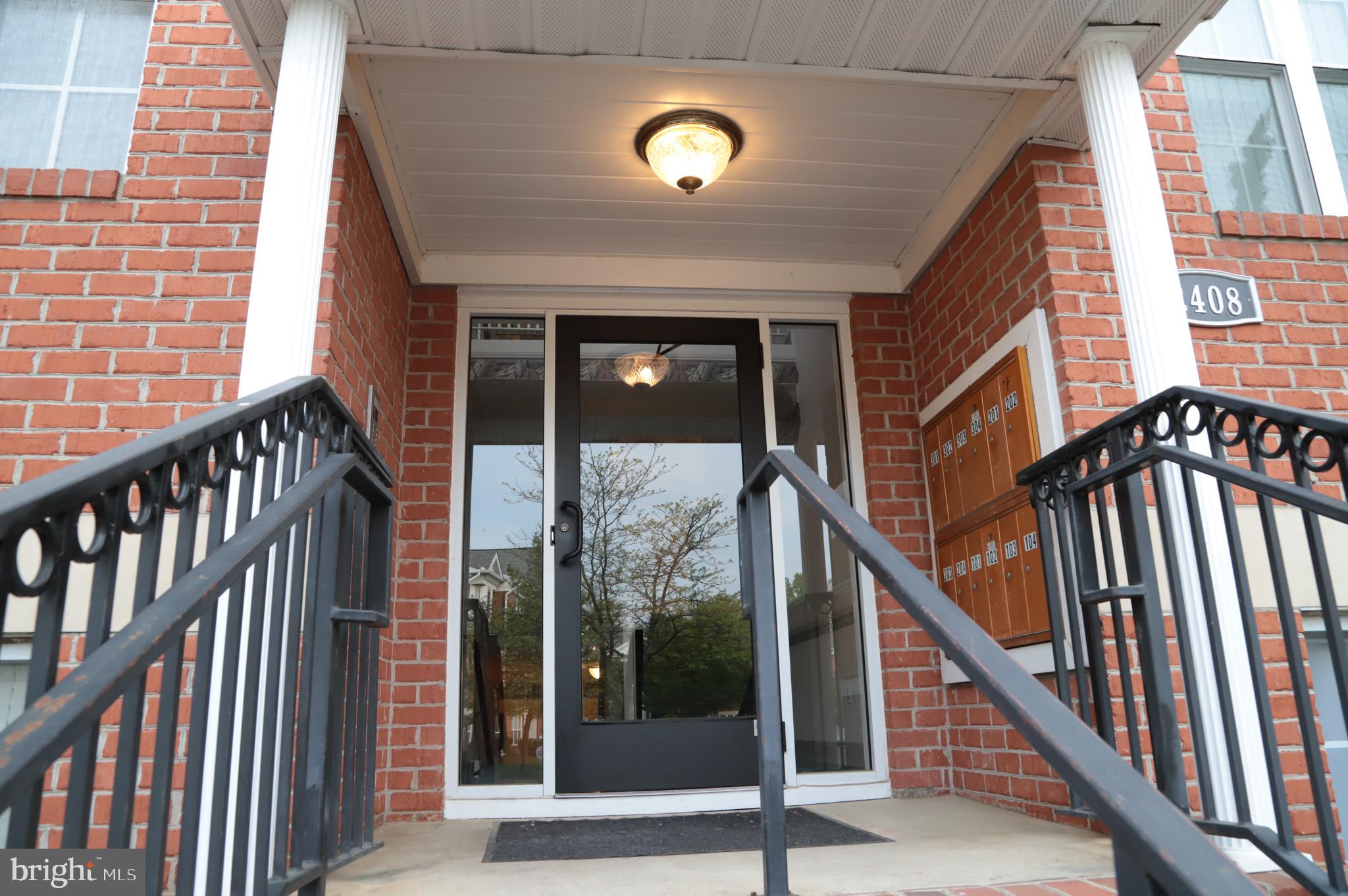 2408 FOREST EDGE COURT 202