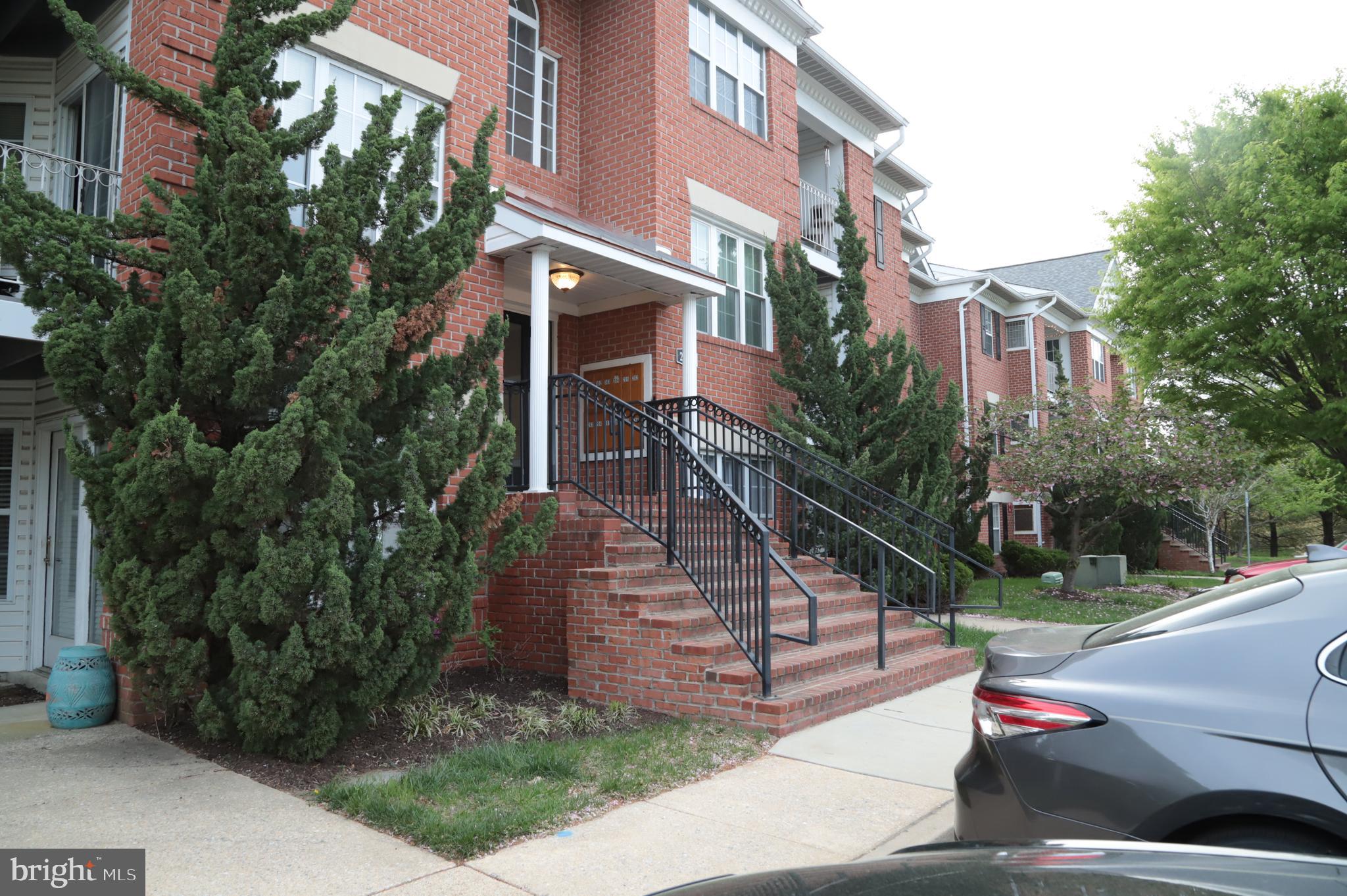 2408 FOREST EDGE COURT 202
