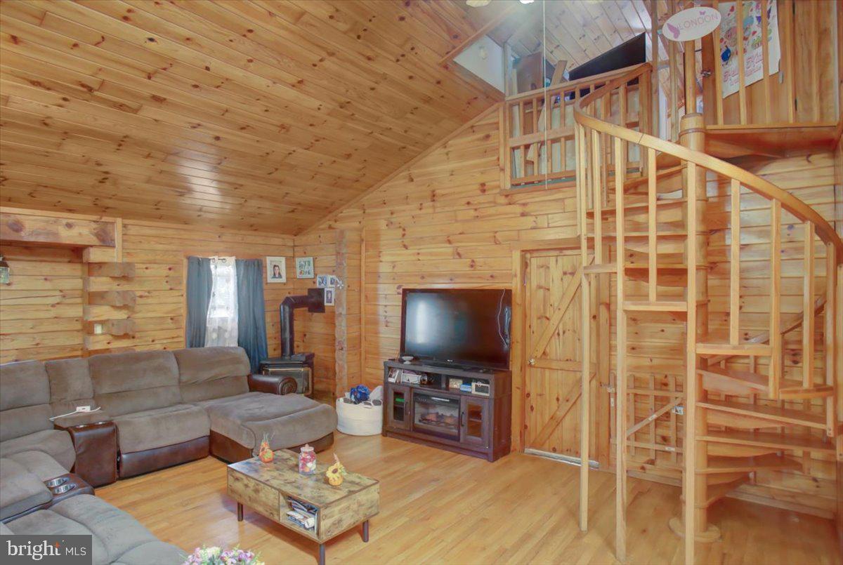 BRUSH CREEK TOWNSHIP - Residential