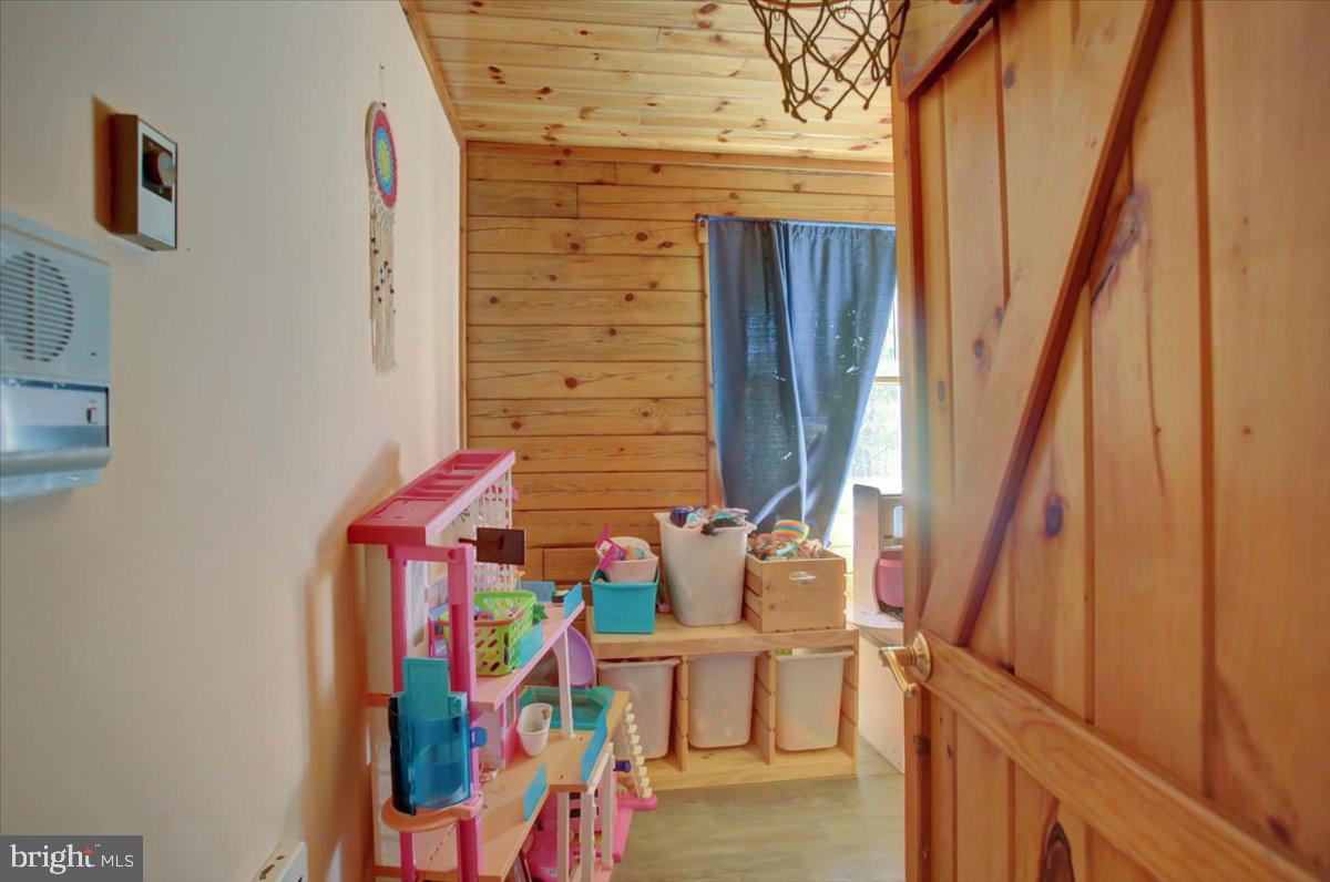 BRUSH CREEK TOWNSHIP - Residential