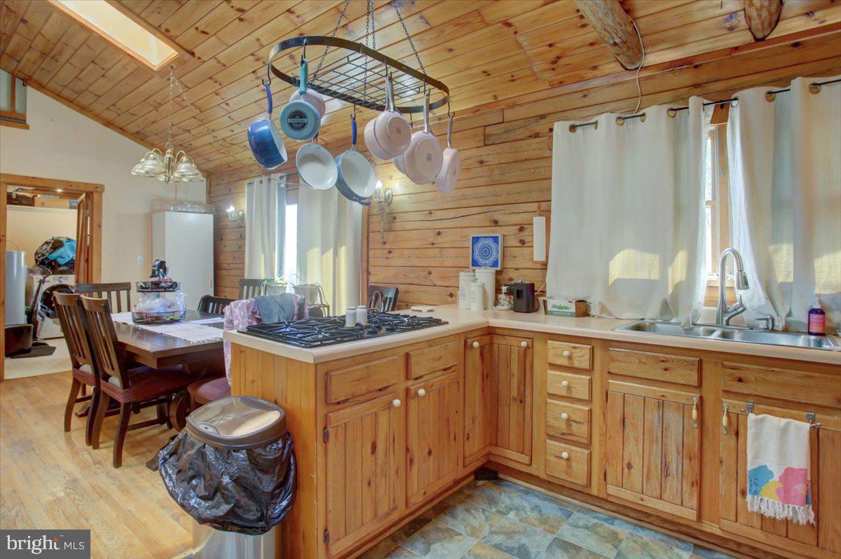 BRUSH CREEK TOWNSHIP - Residential