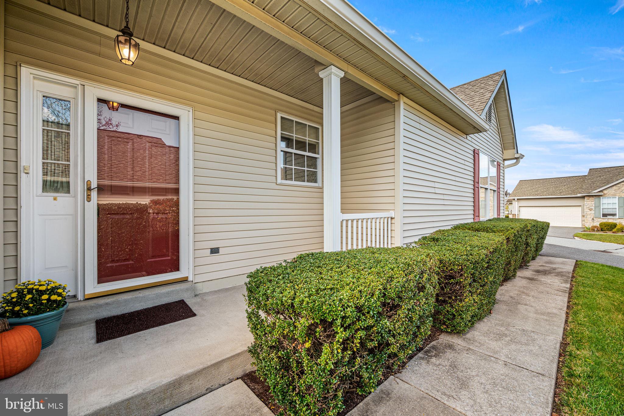 603 W GRAY FOX LANE