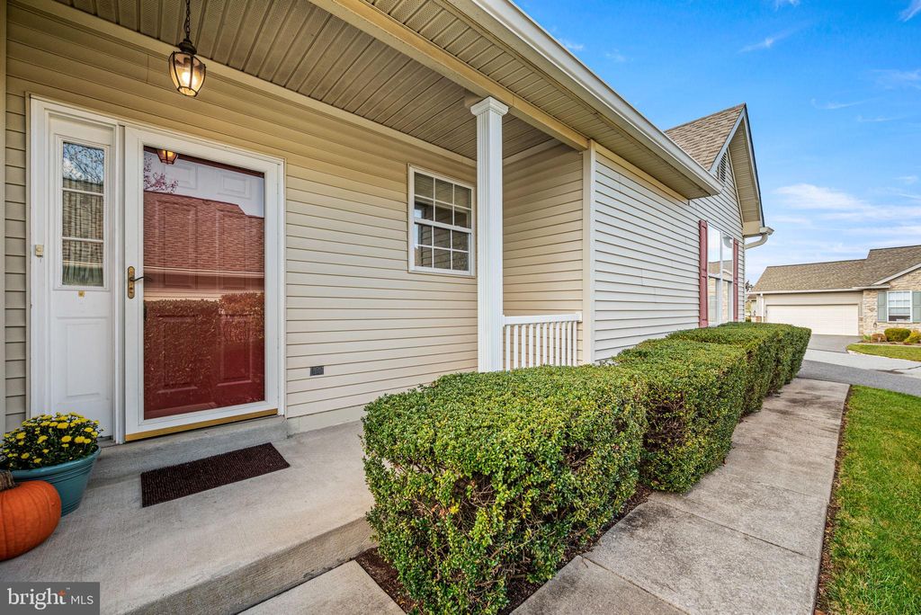Photo of 603 W Gray Fox Lane, GLEN MILLS, PA 19342 (MLS # PADE2102390)