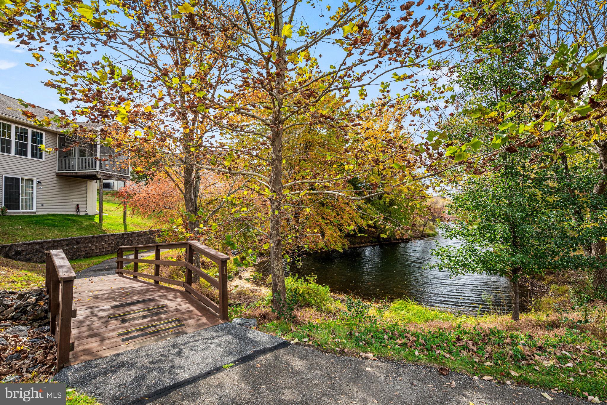 FOX HILL FARM - Residential