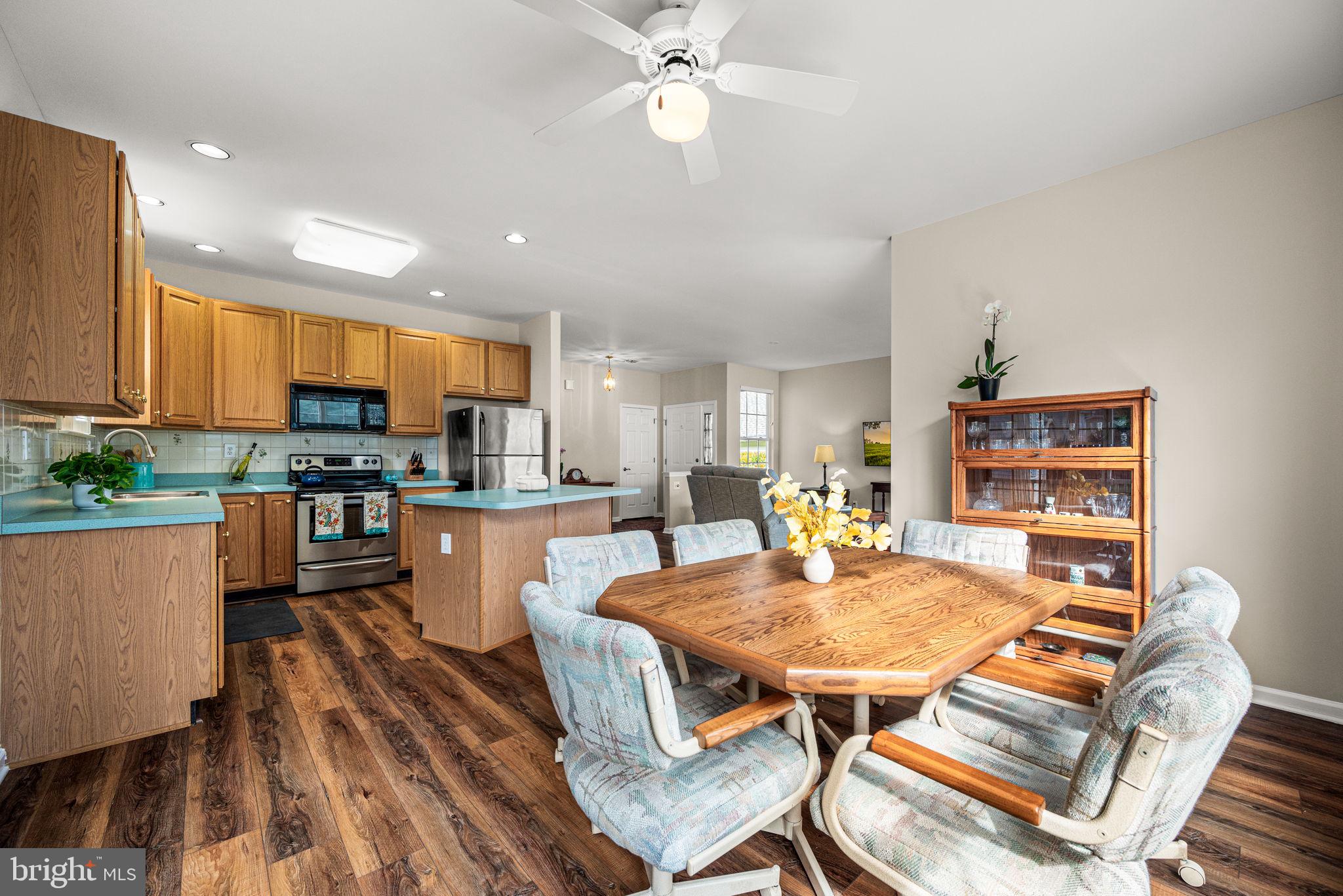 FOX HILL FARM - Residential