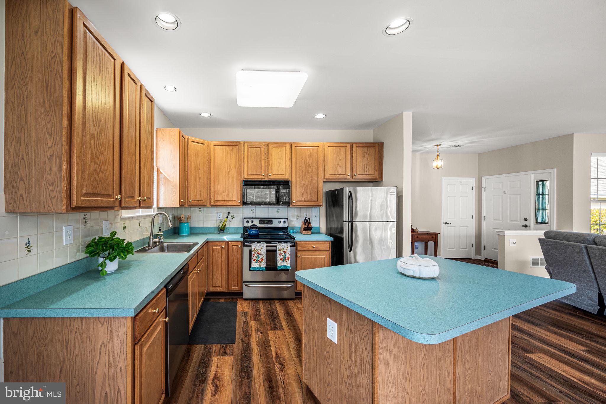 FOX HILL FARM - Residential