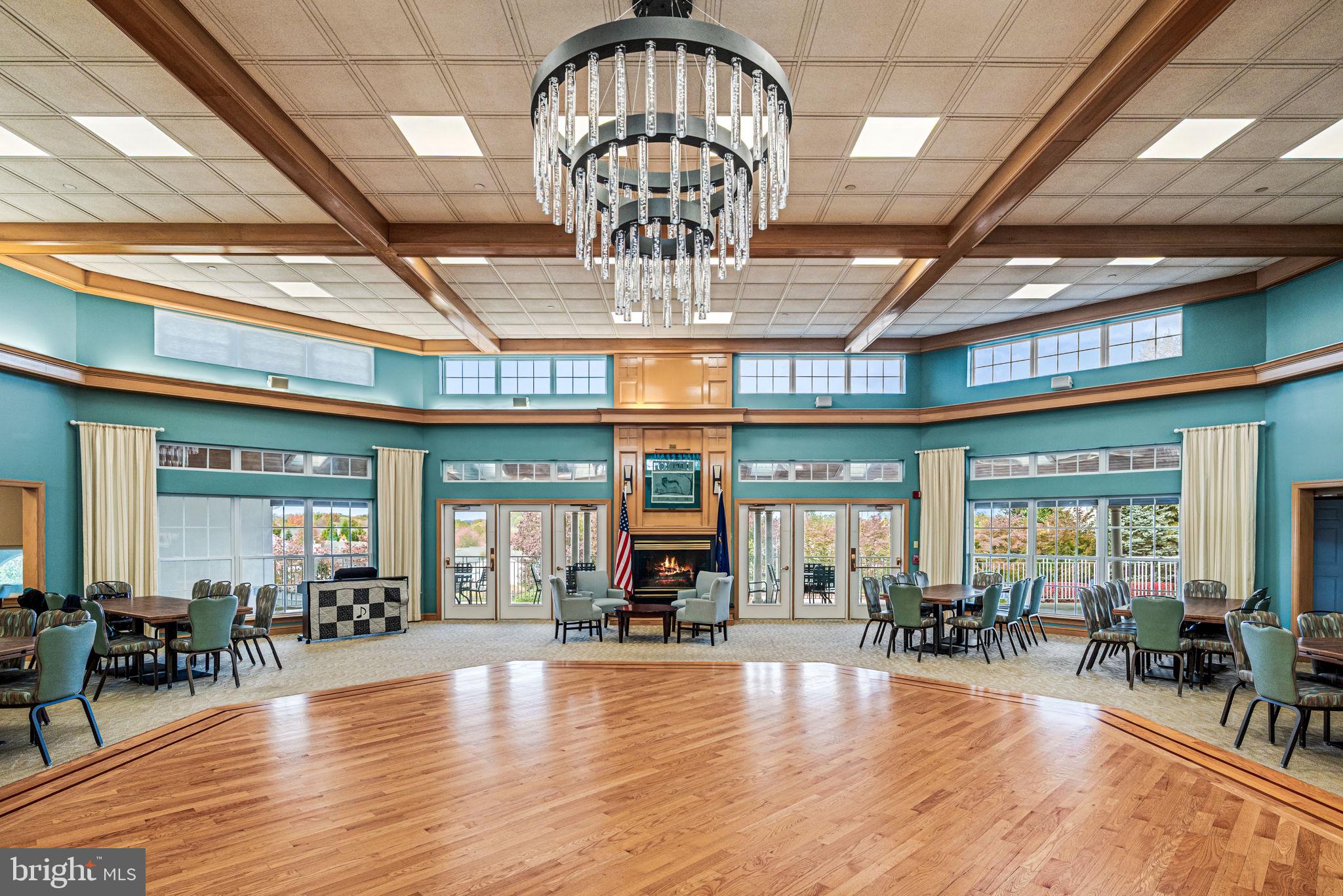 FOX HILL FARM - Residential