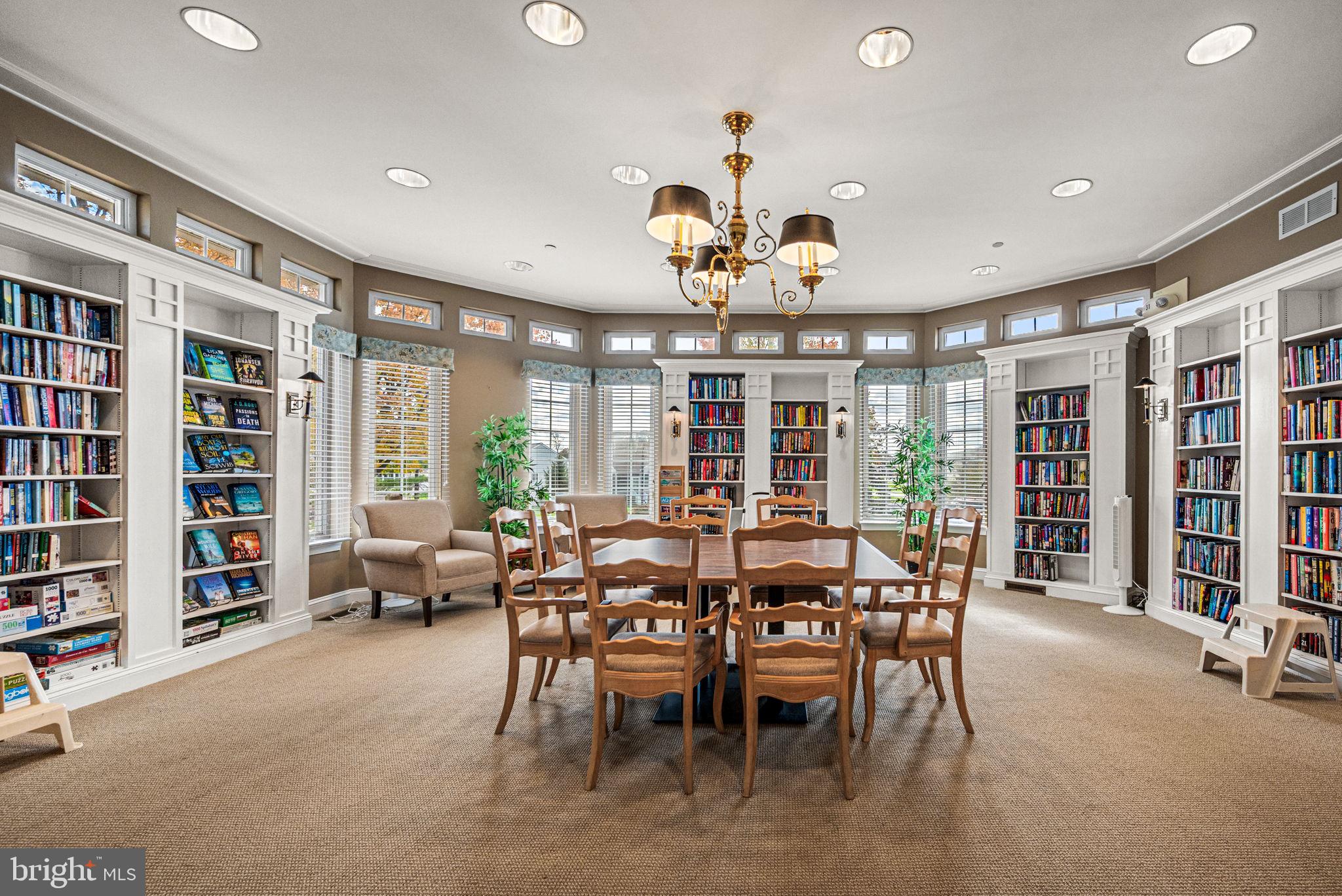 FOX HILL FARM - Residential