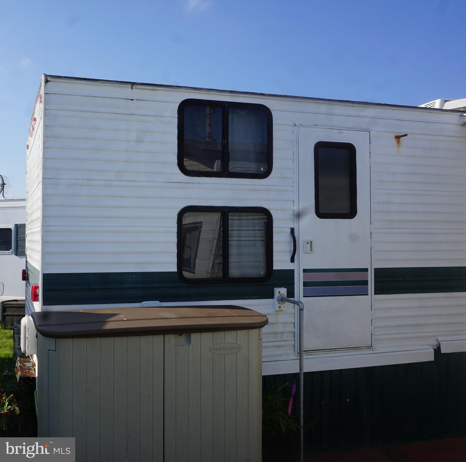 SUNDOWNER MHP - Residential