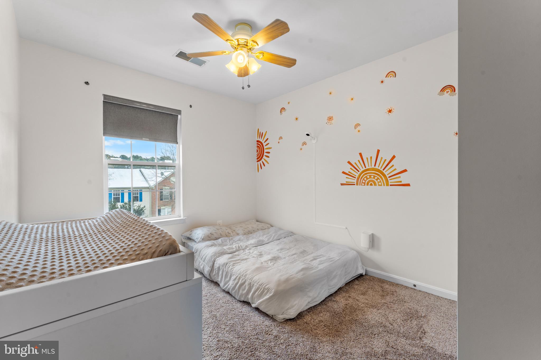 SEVEN OAKS - Residential Lease