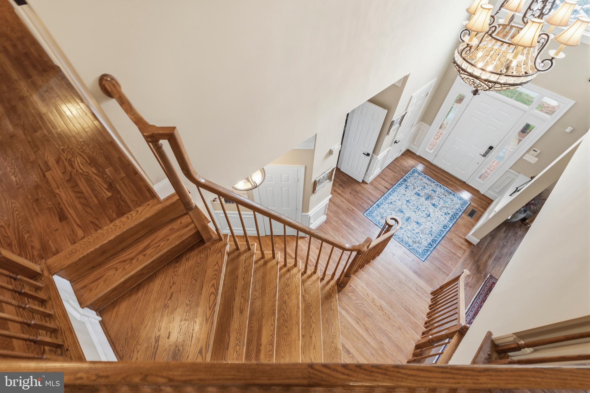KINGS CROSSING - Residential